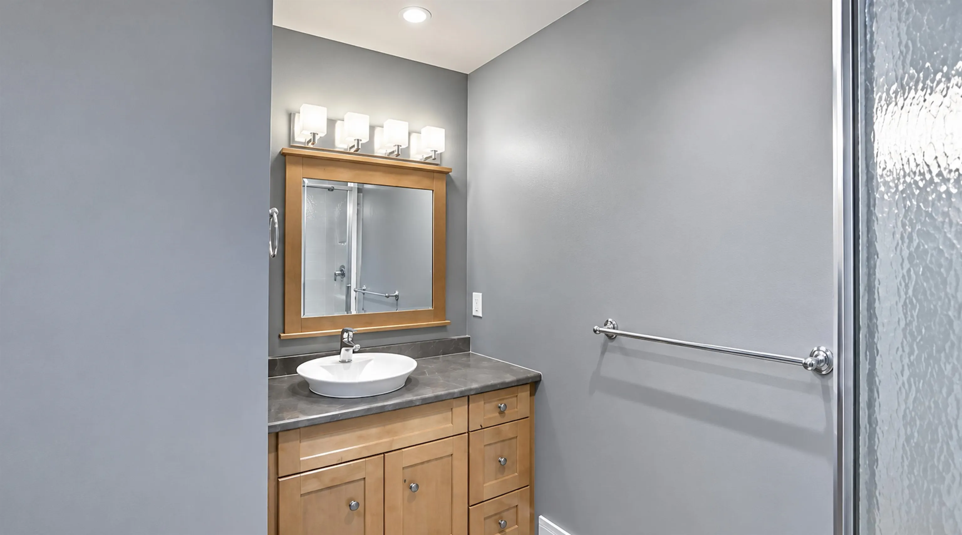 223 E Keith Road #304