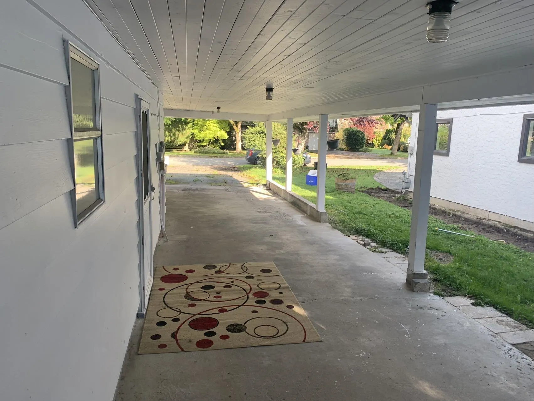 8540 Rosemary Ave #Upper/Downstair