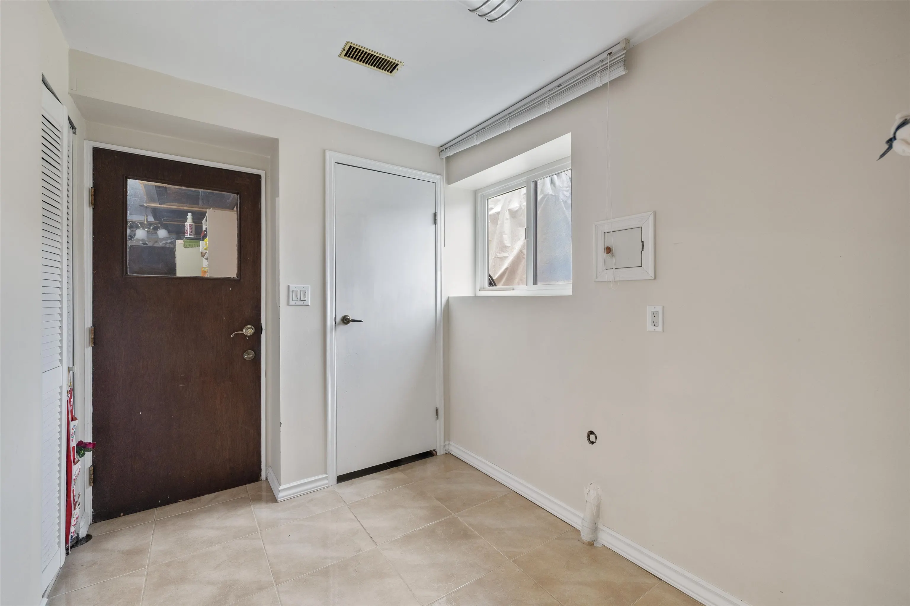3965 Lister Court