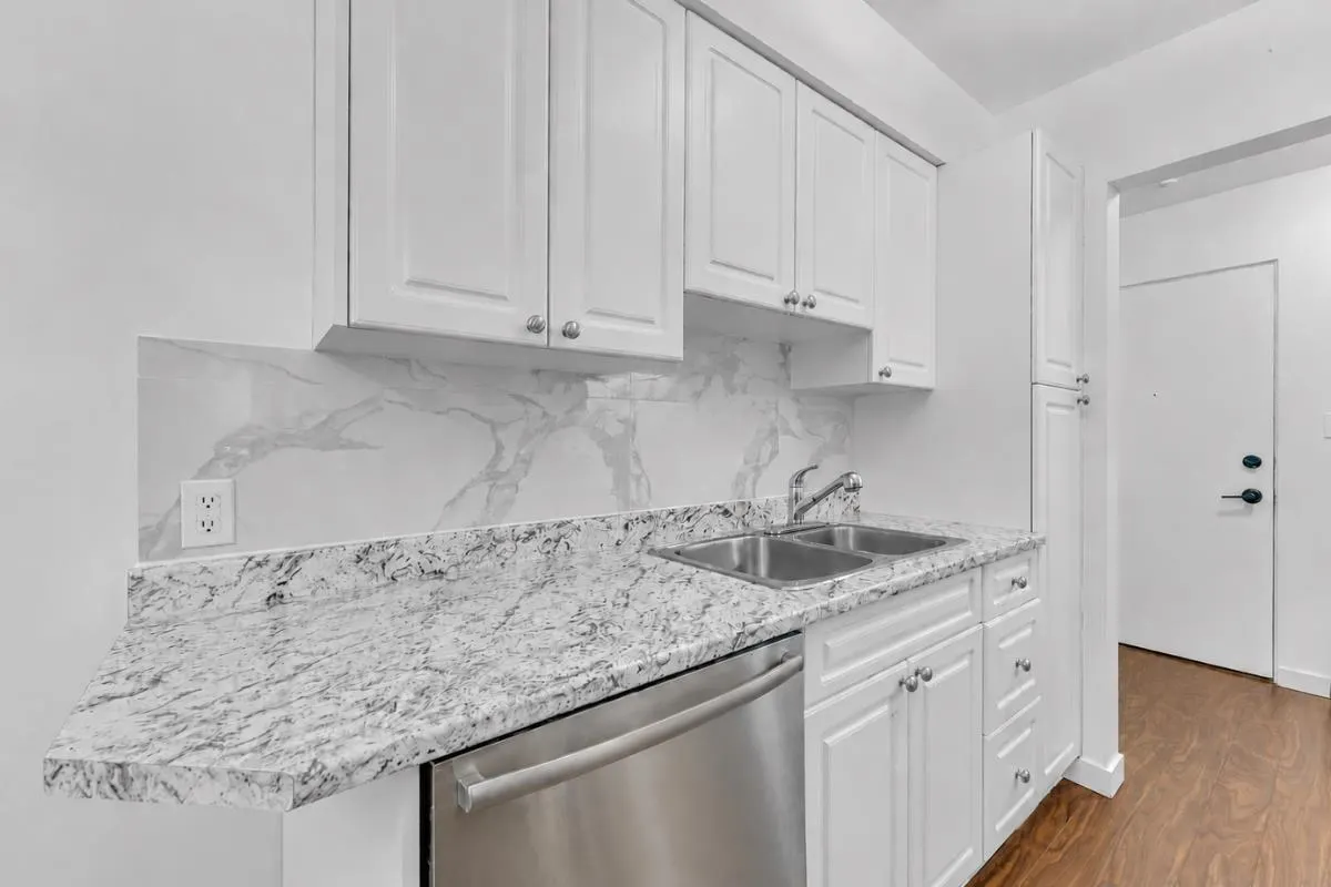 1420 Chesterfield Avenue #1