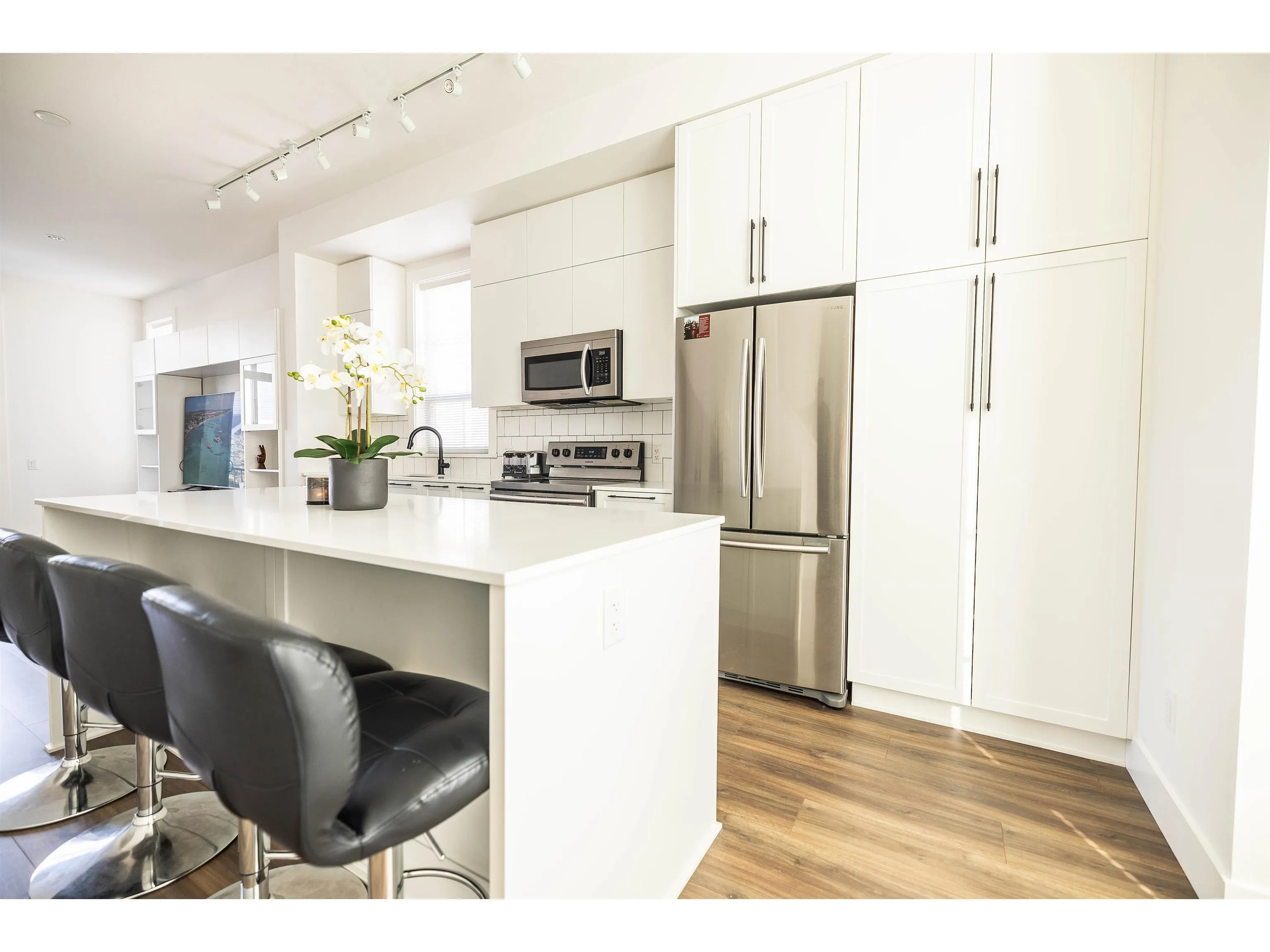 2838 Livingstone Avenue #19