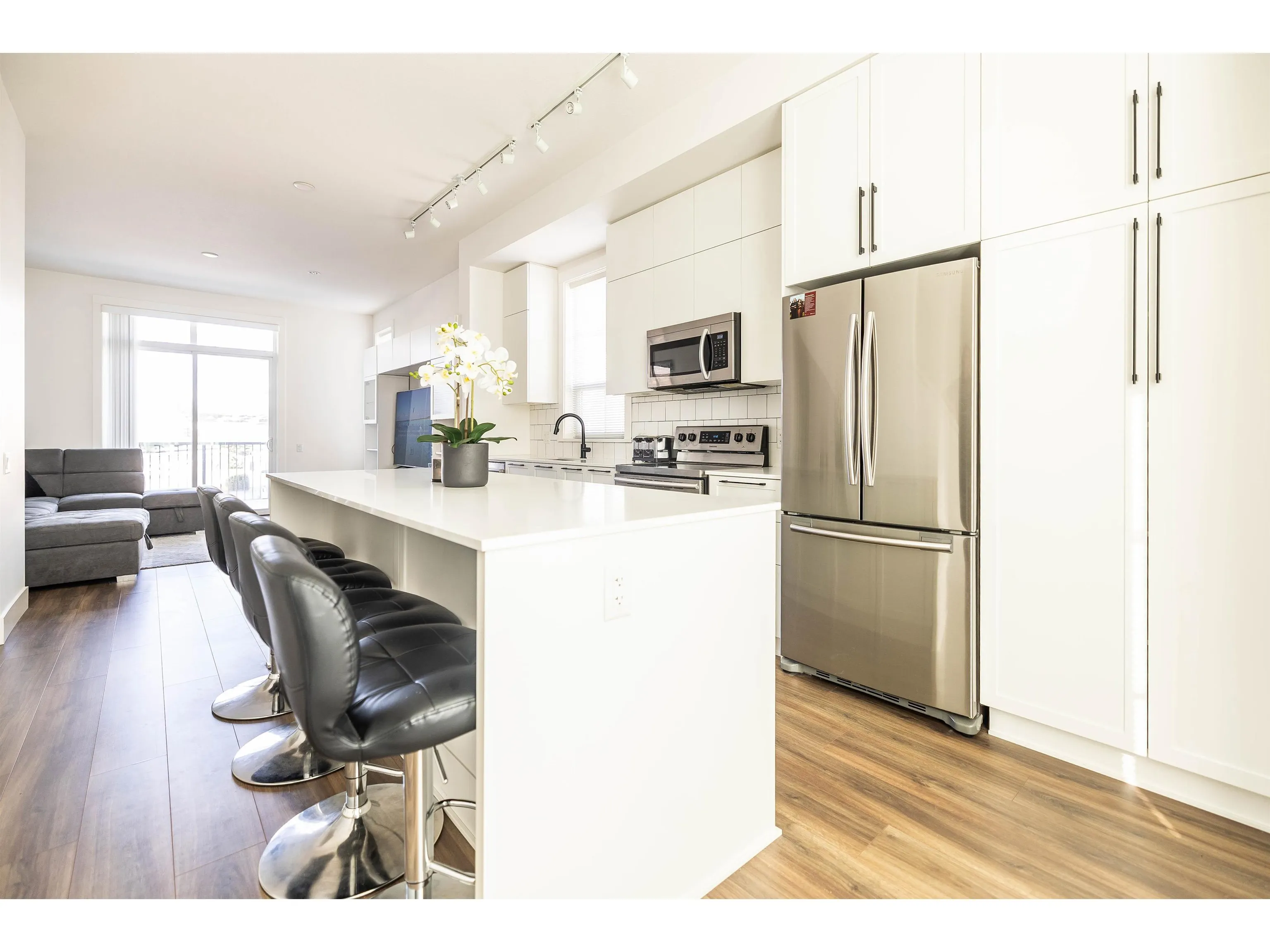 2838 Livingstone Avenue #19