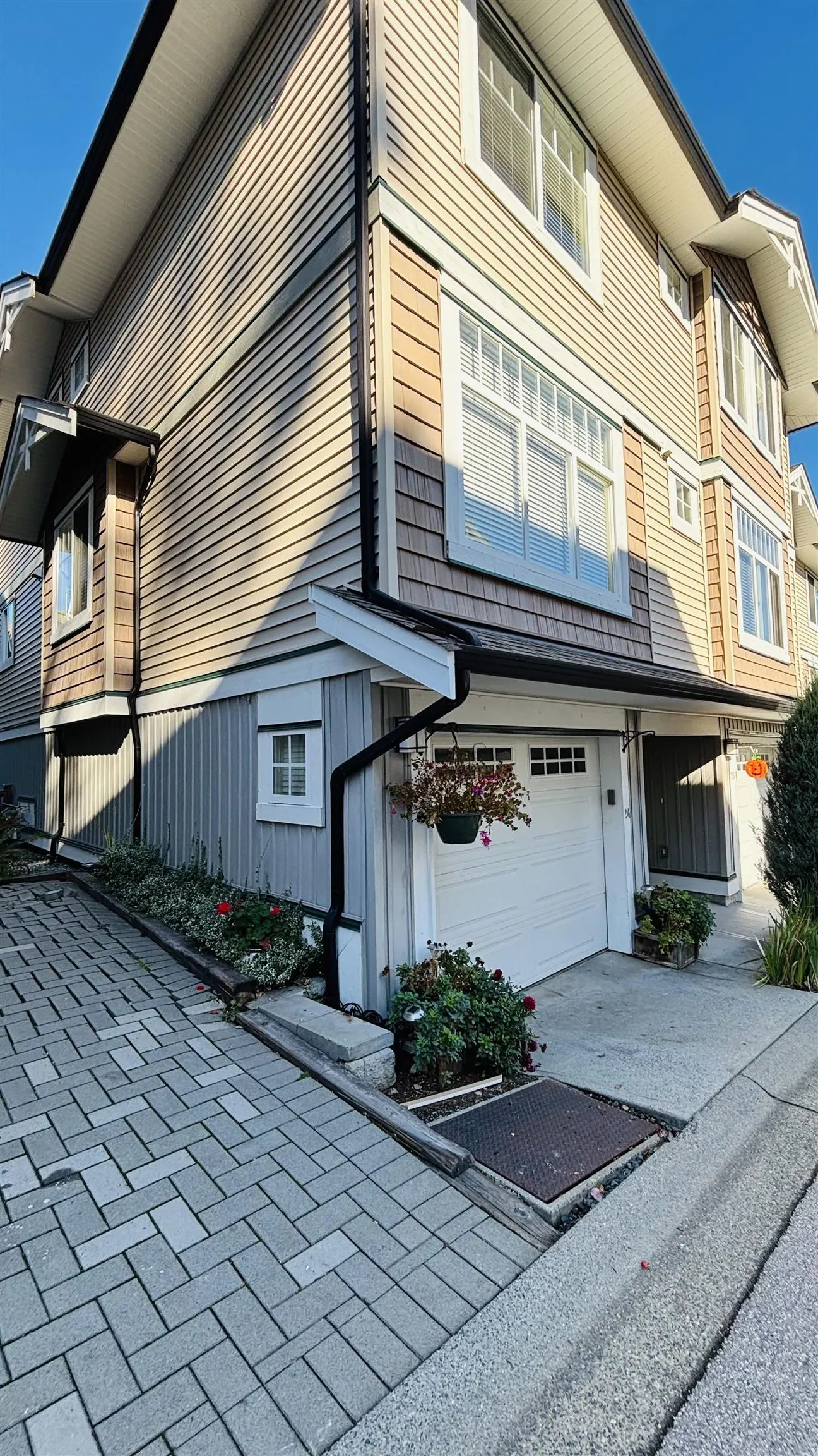 14356 63a Avenue #24