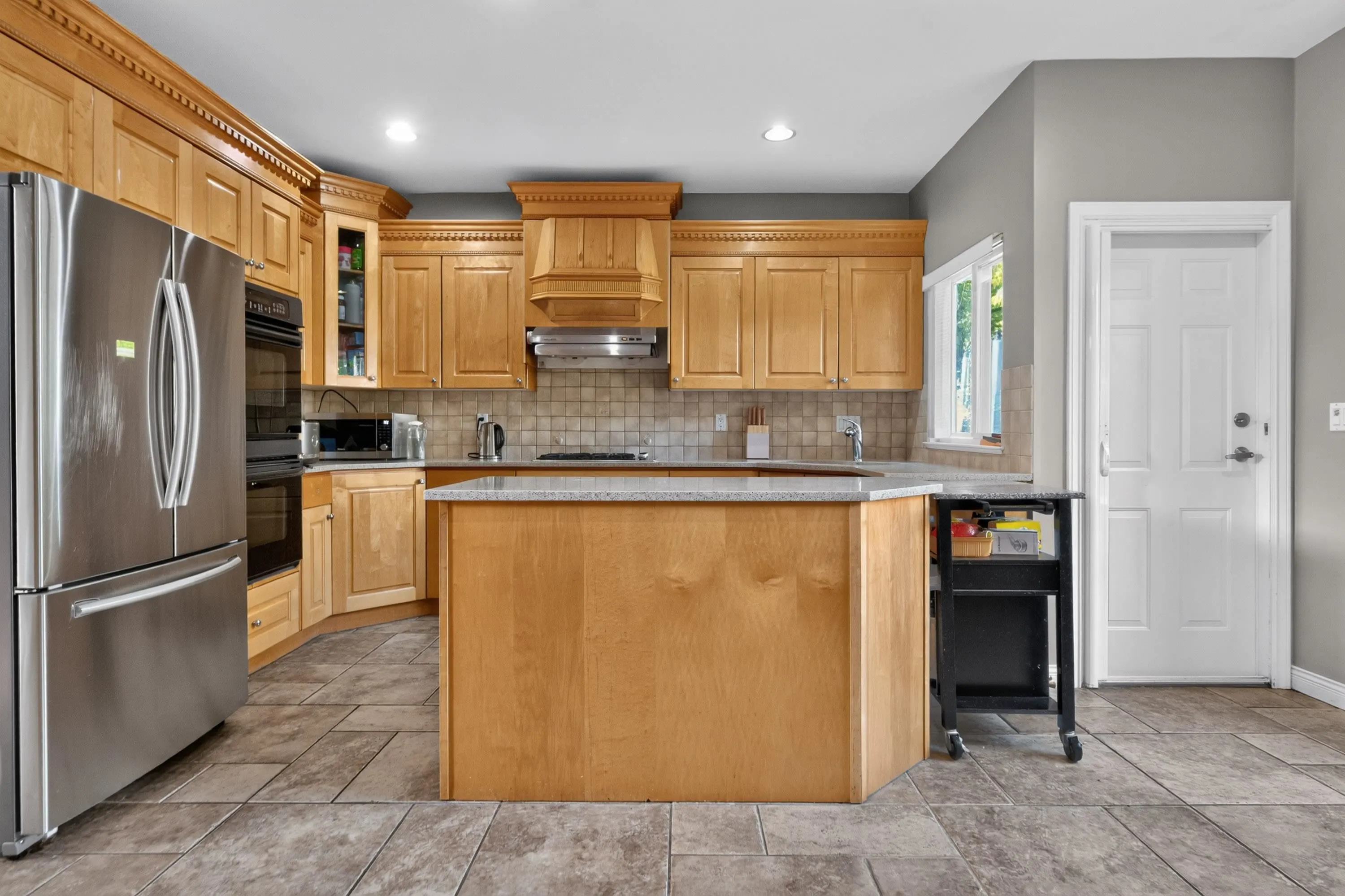 15805 111a Avenue