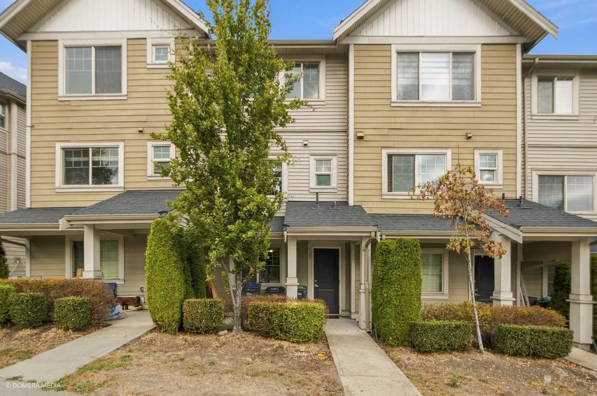19097 64 Avenue #25