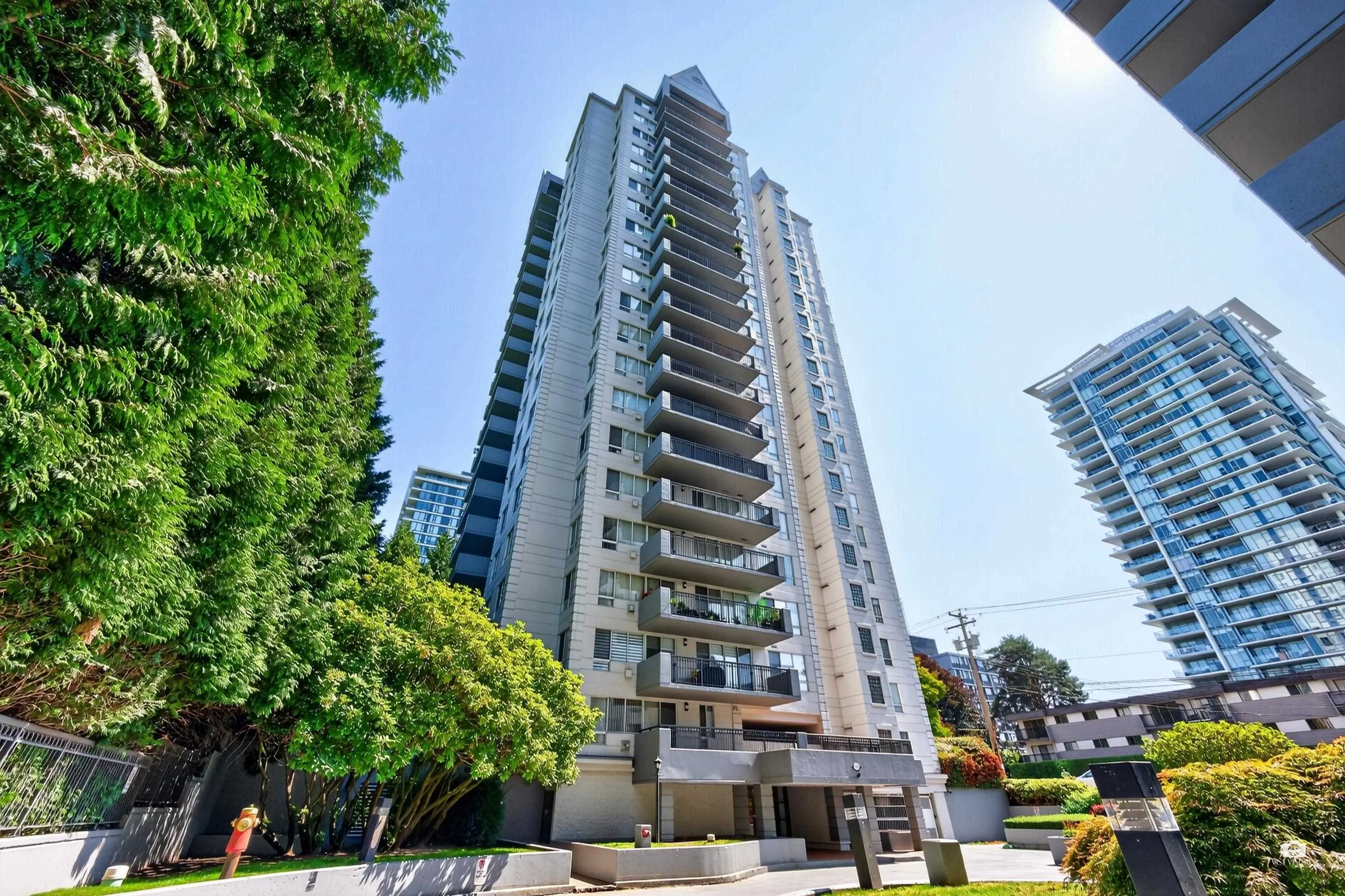 555 Austin Avenue #204