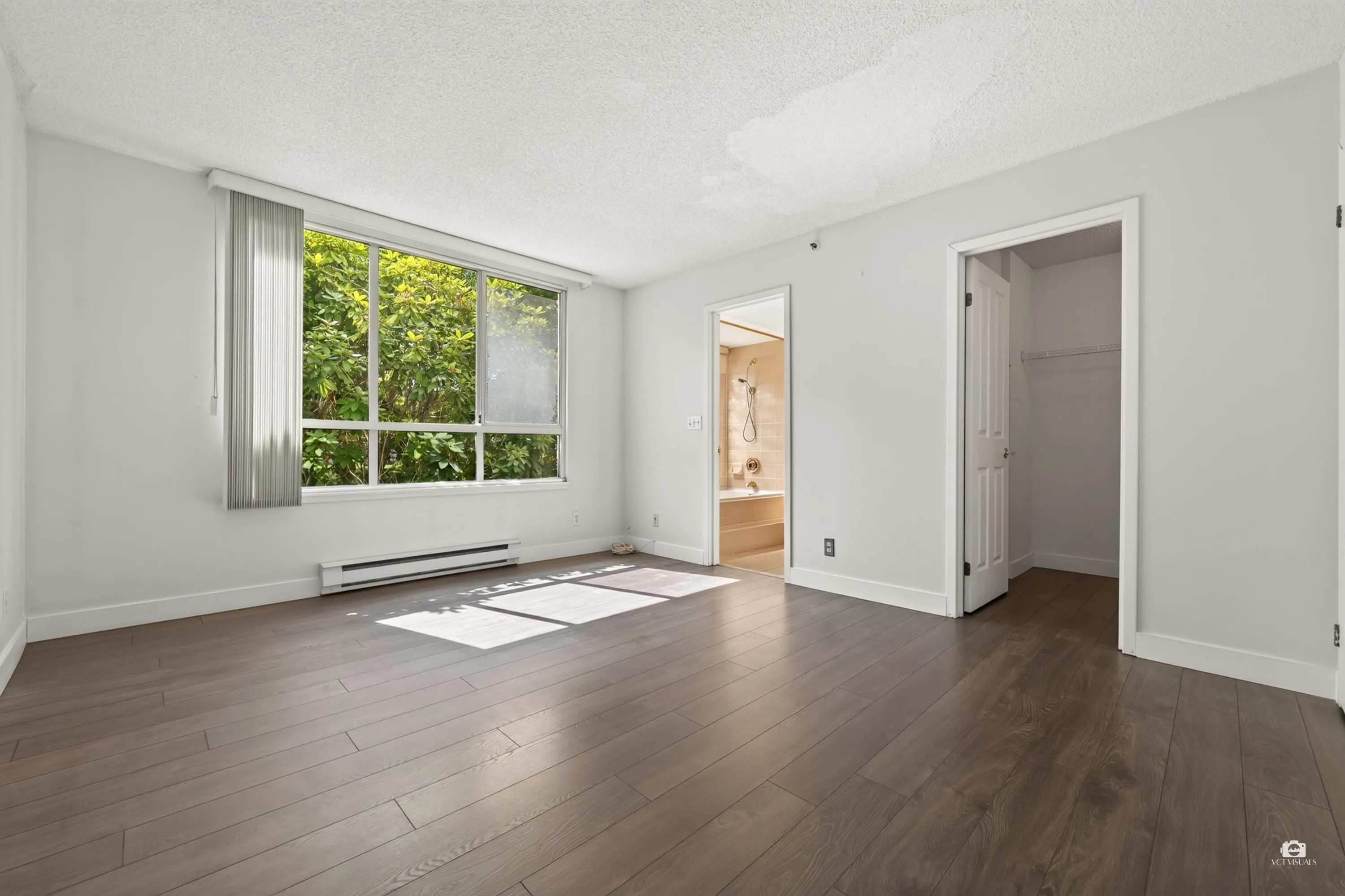 555 Austin Avenue #204