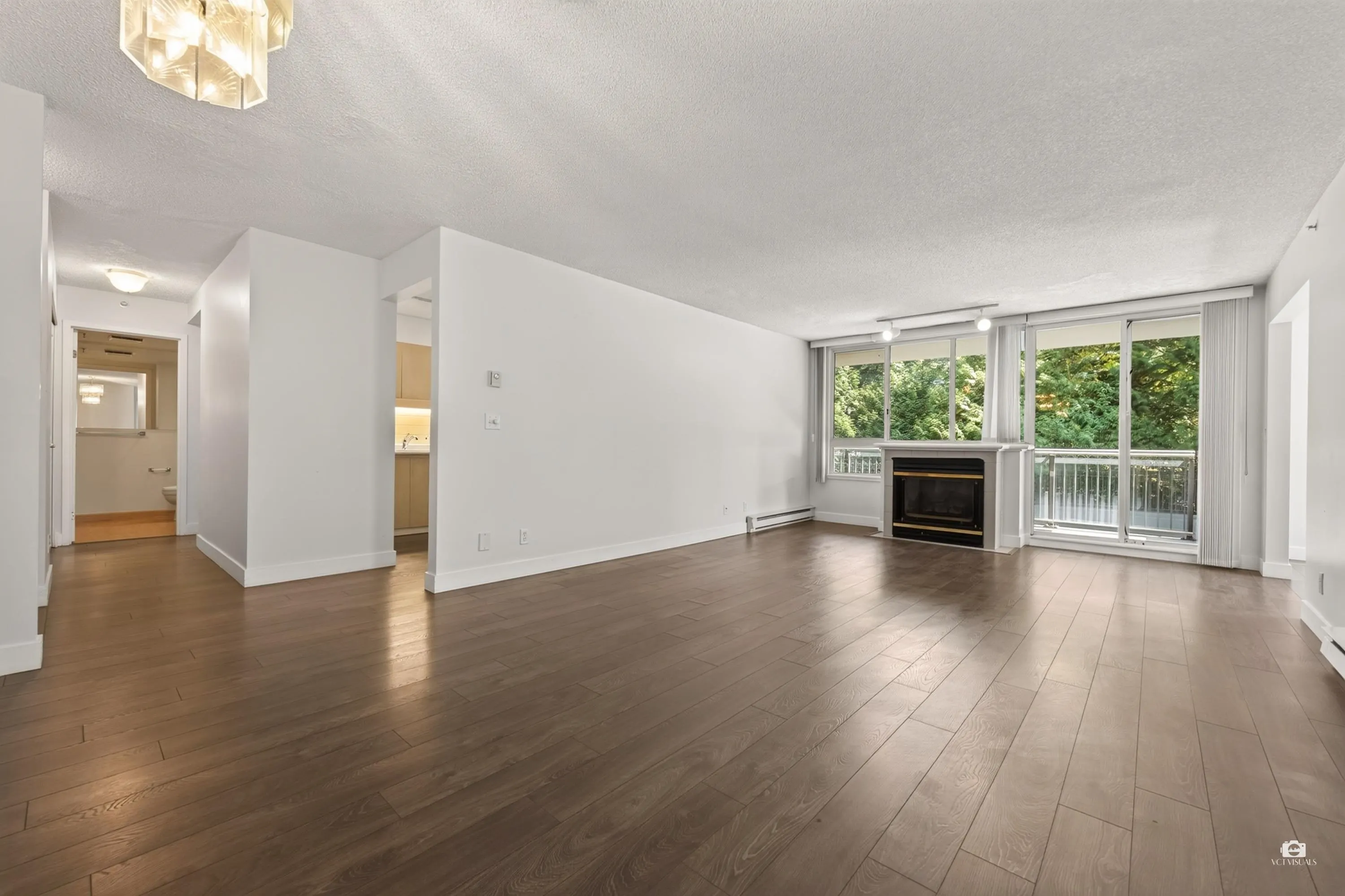 555 Austin Avenue #204