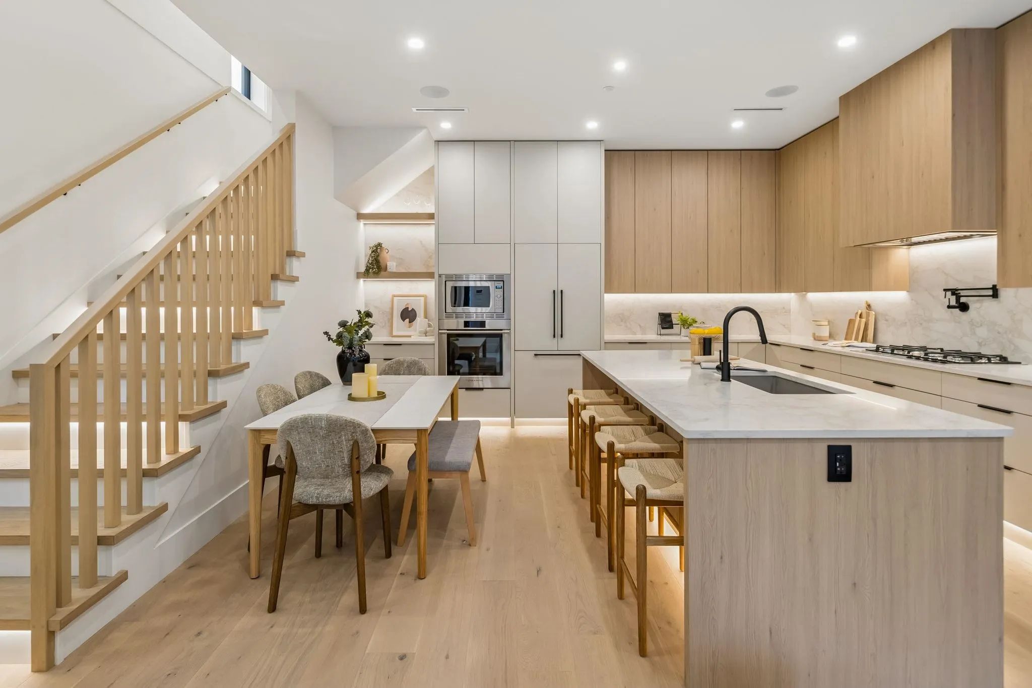 936 W 57th Avenue #2