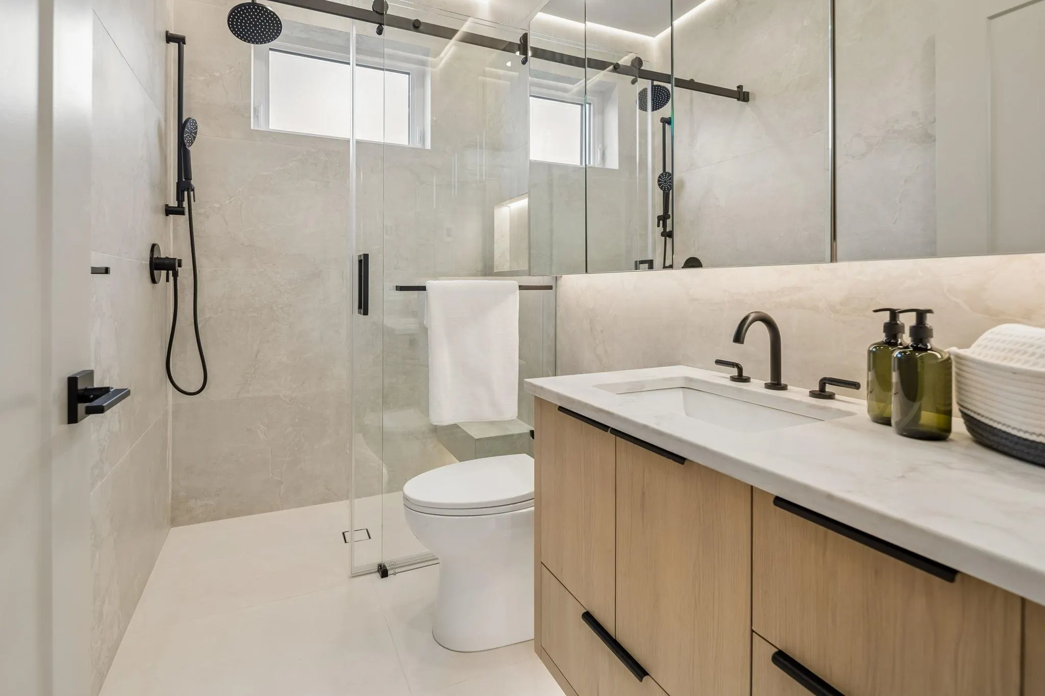 936 W 57th Avenue #2