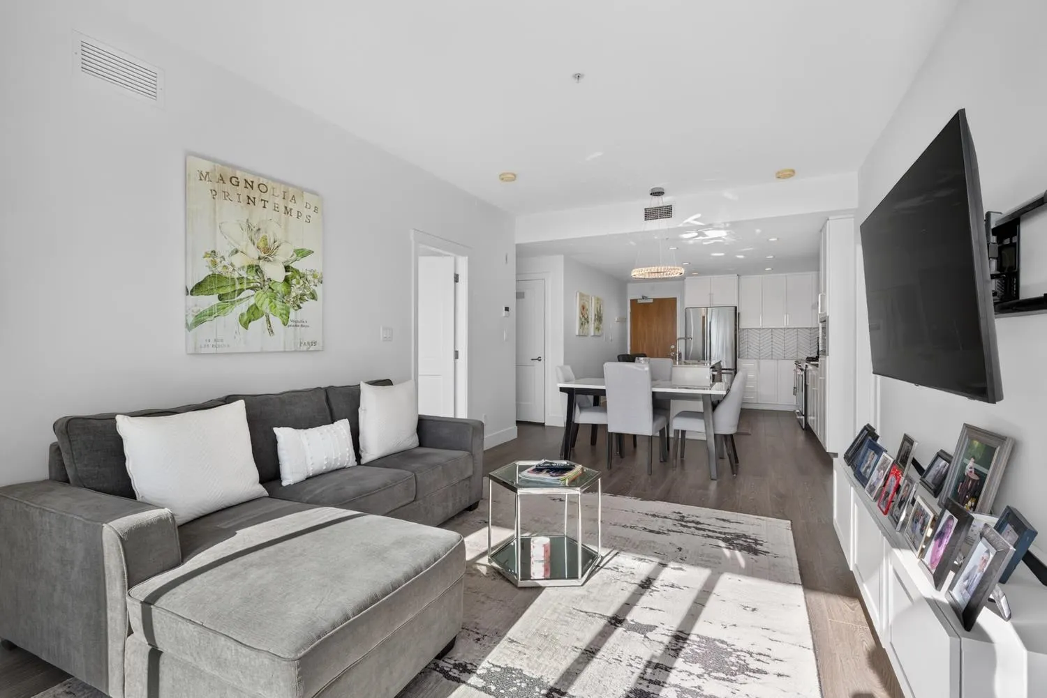 4477 Hastings Street #508