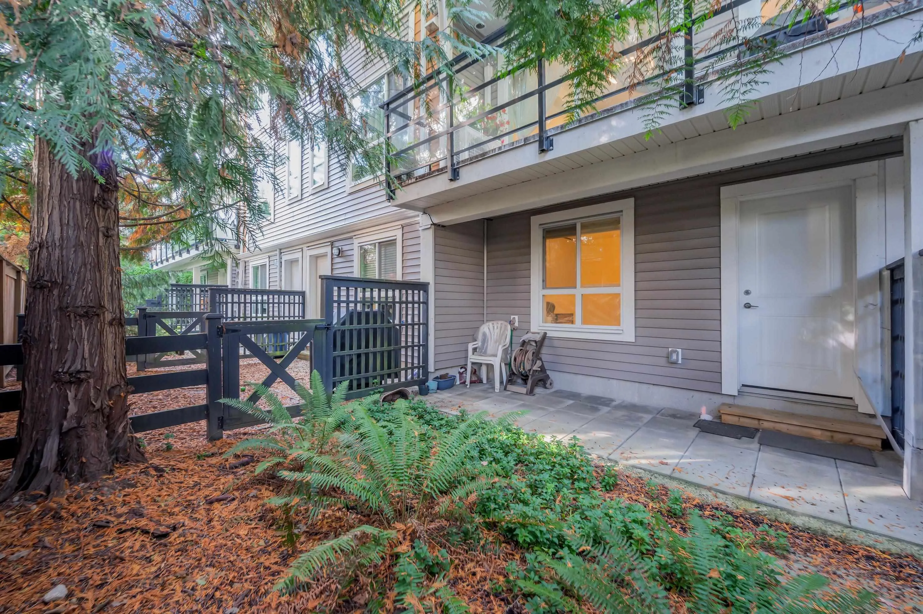 20857 77a Avenue #35