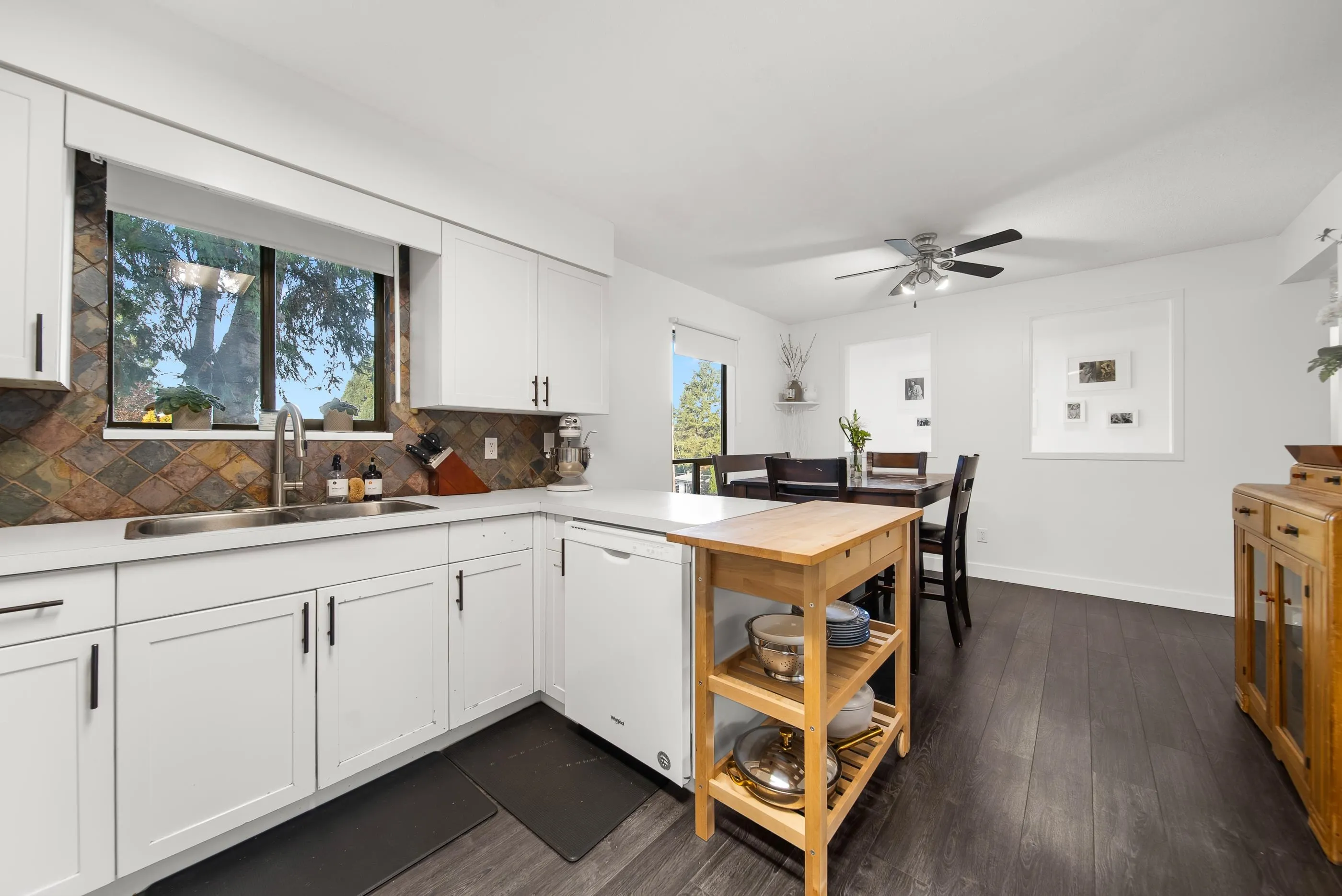 2734 Valemont Crescent