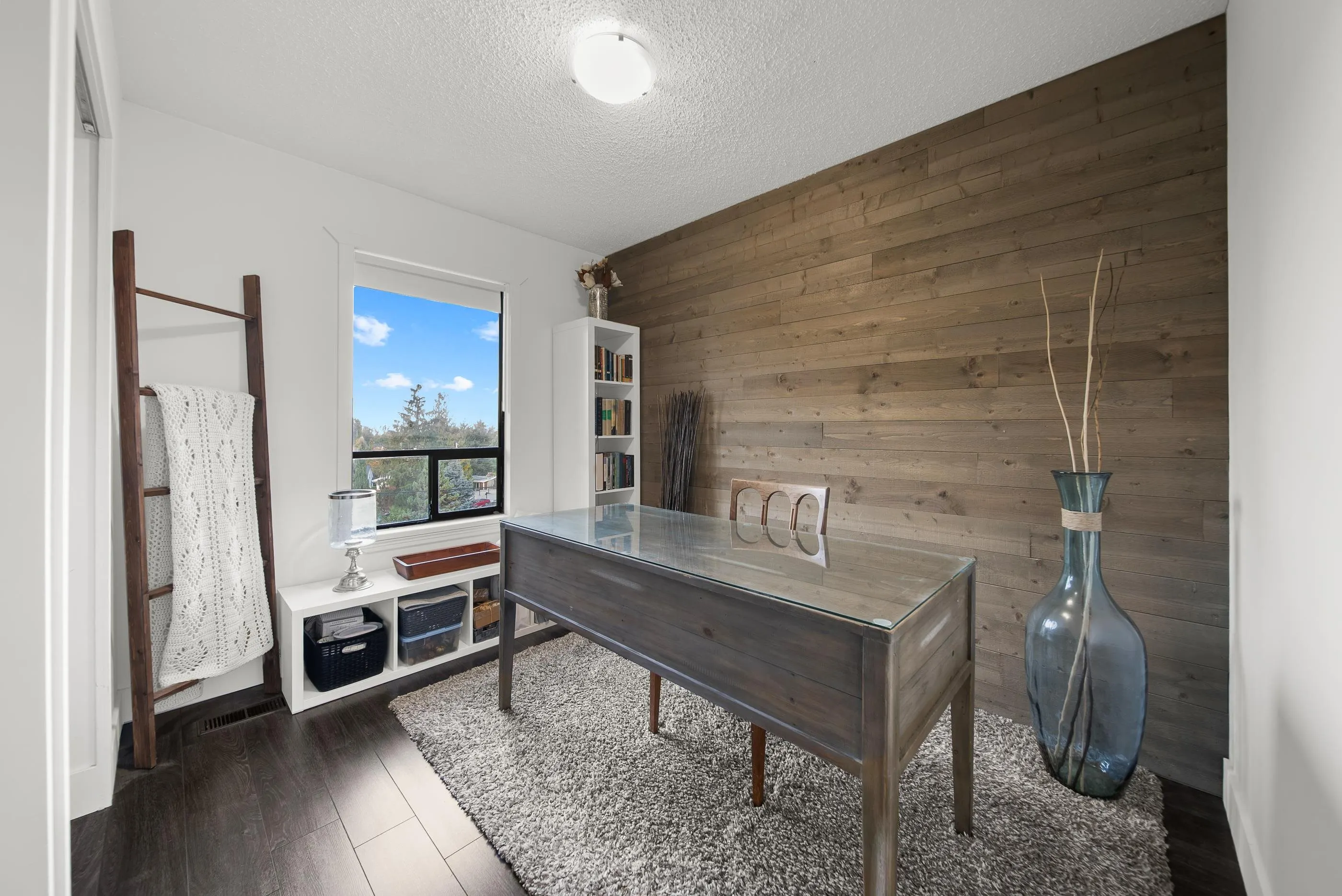 2734 Valemont Crescent