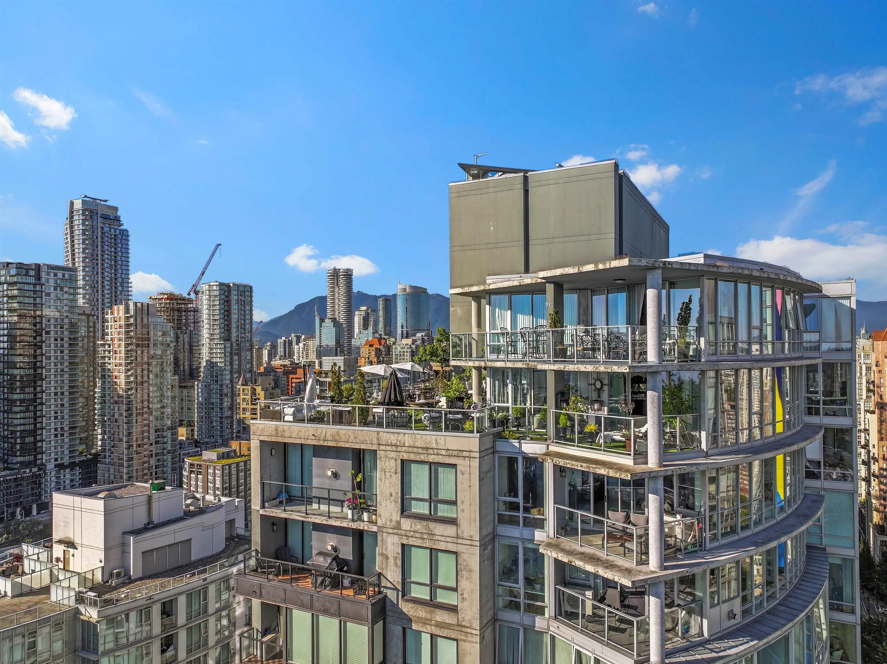 1495 Richards #3701