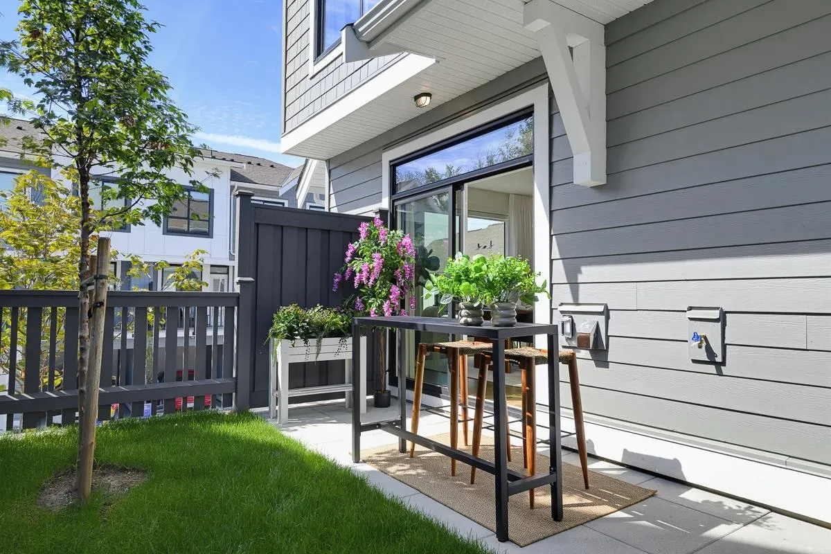 7574 207 Street #8