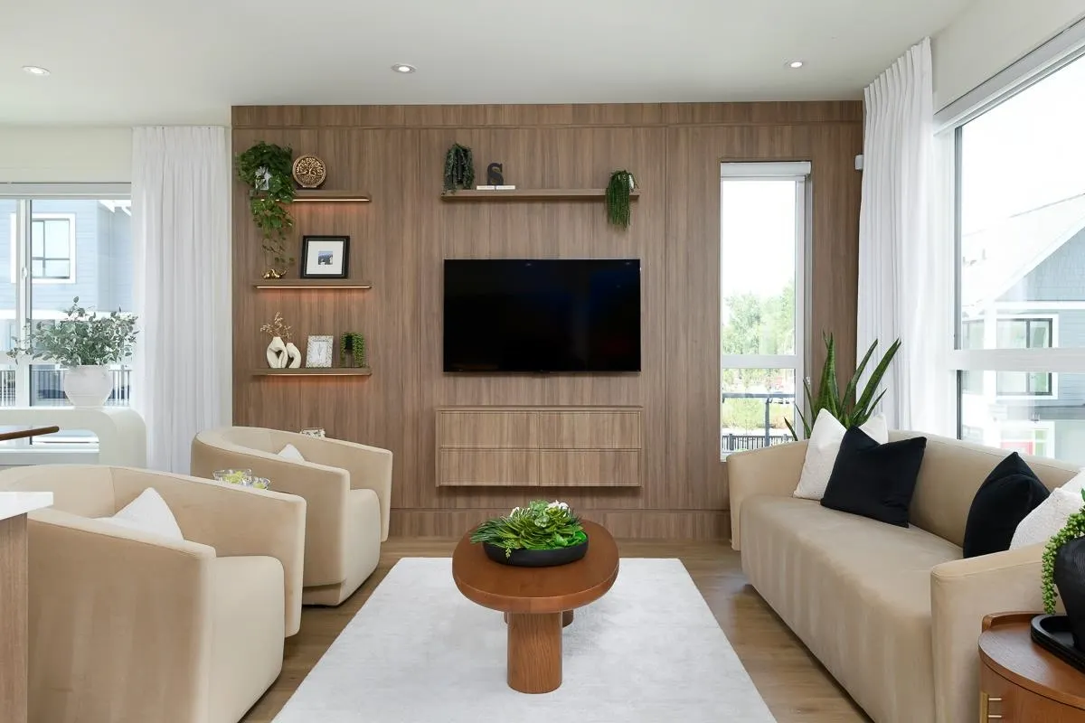 7574 207 Street #8