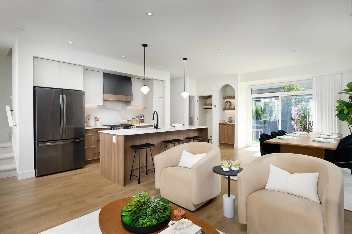 7574 207 Street #8
