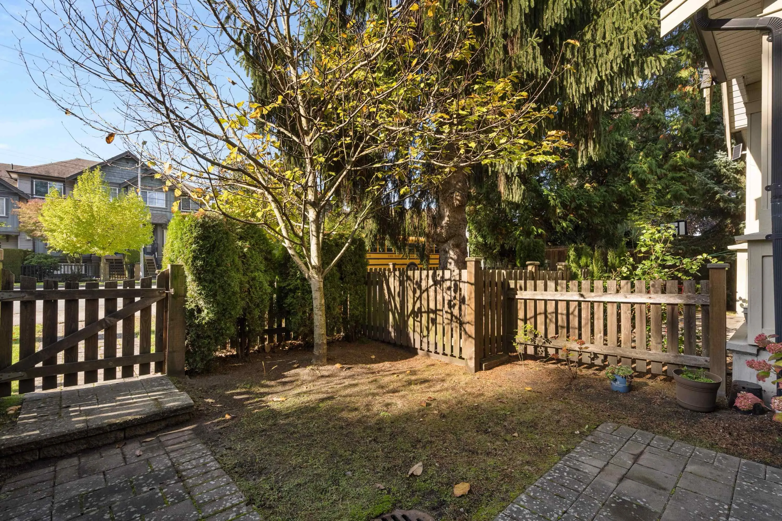 6033 Williams Road #14