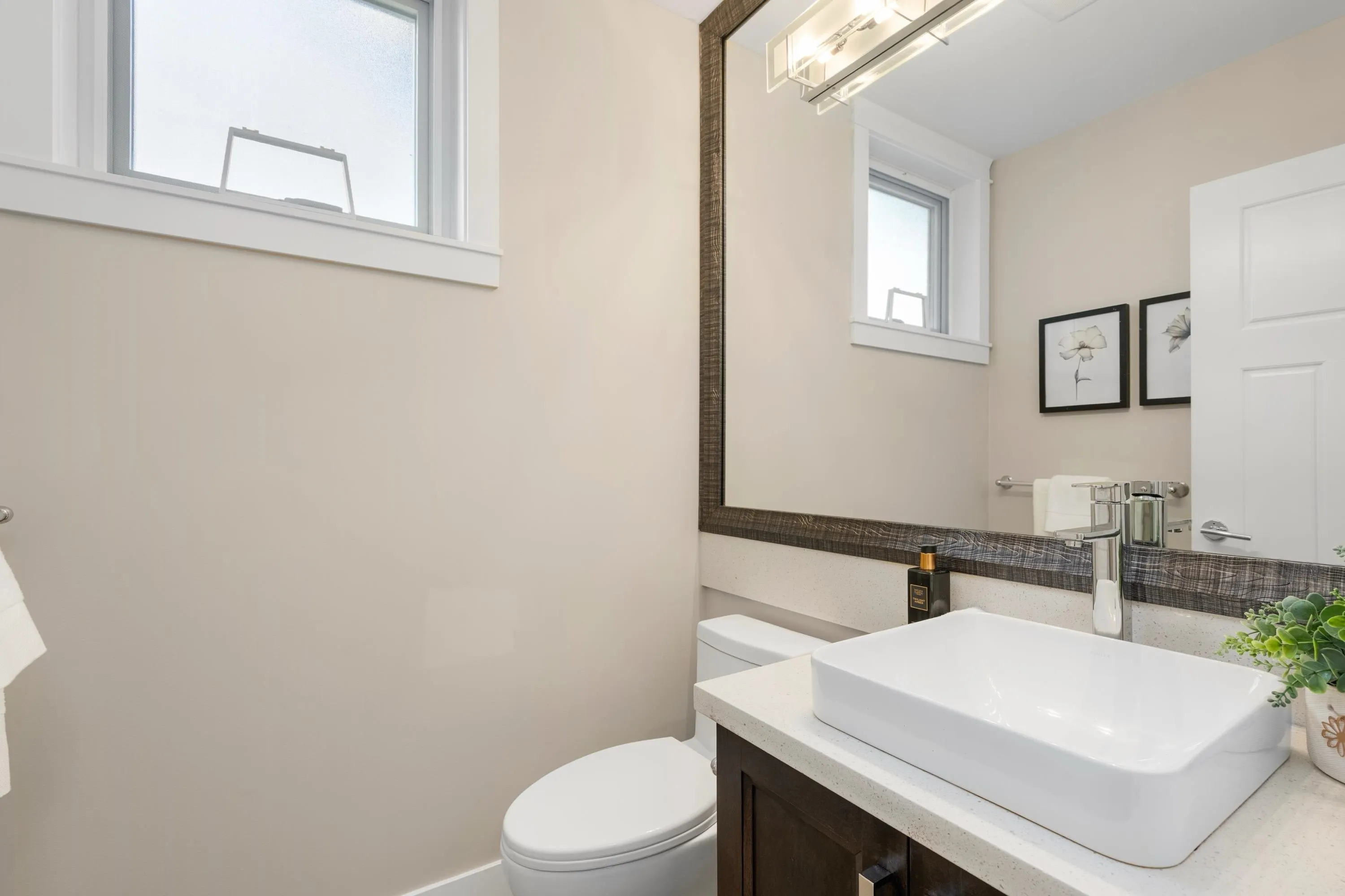 6033 Williams Road #14