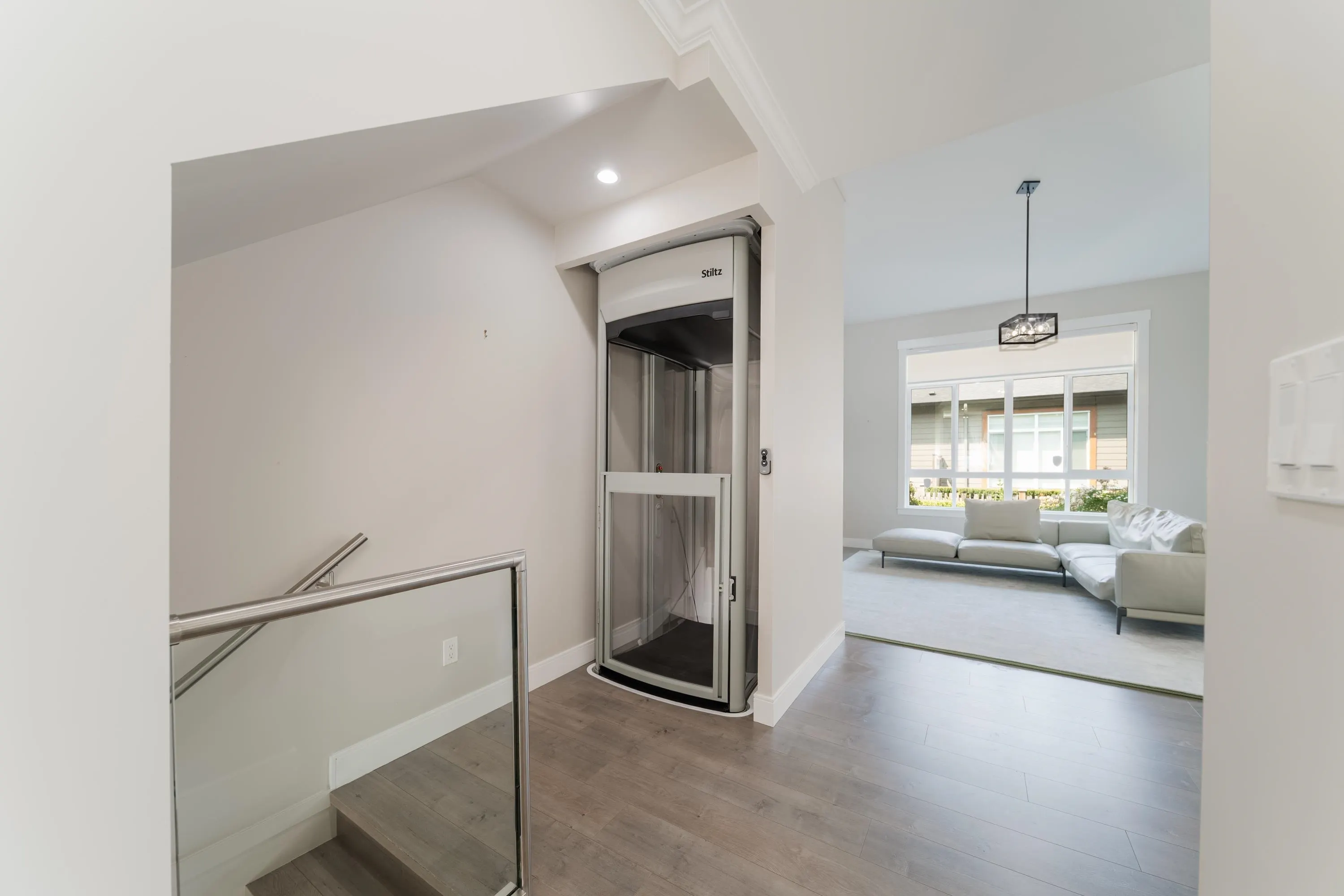 17033 Fraser Highway #82