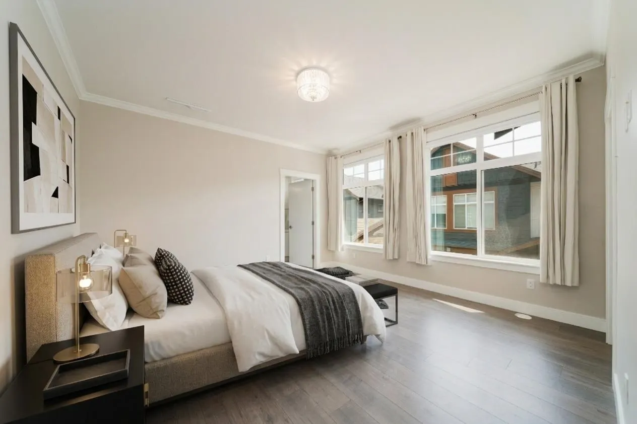 17033 Fraser Highway #82