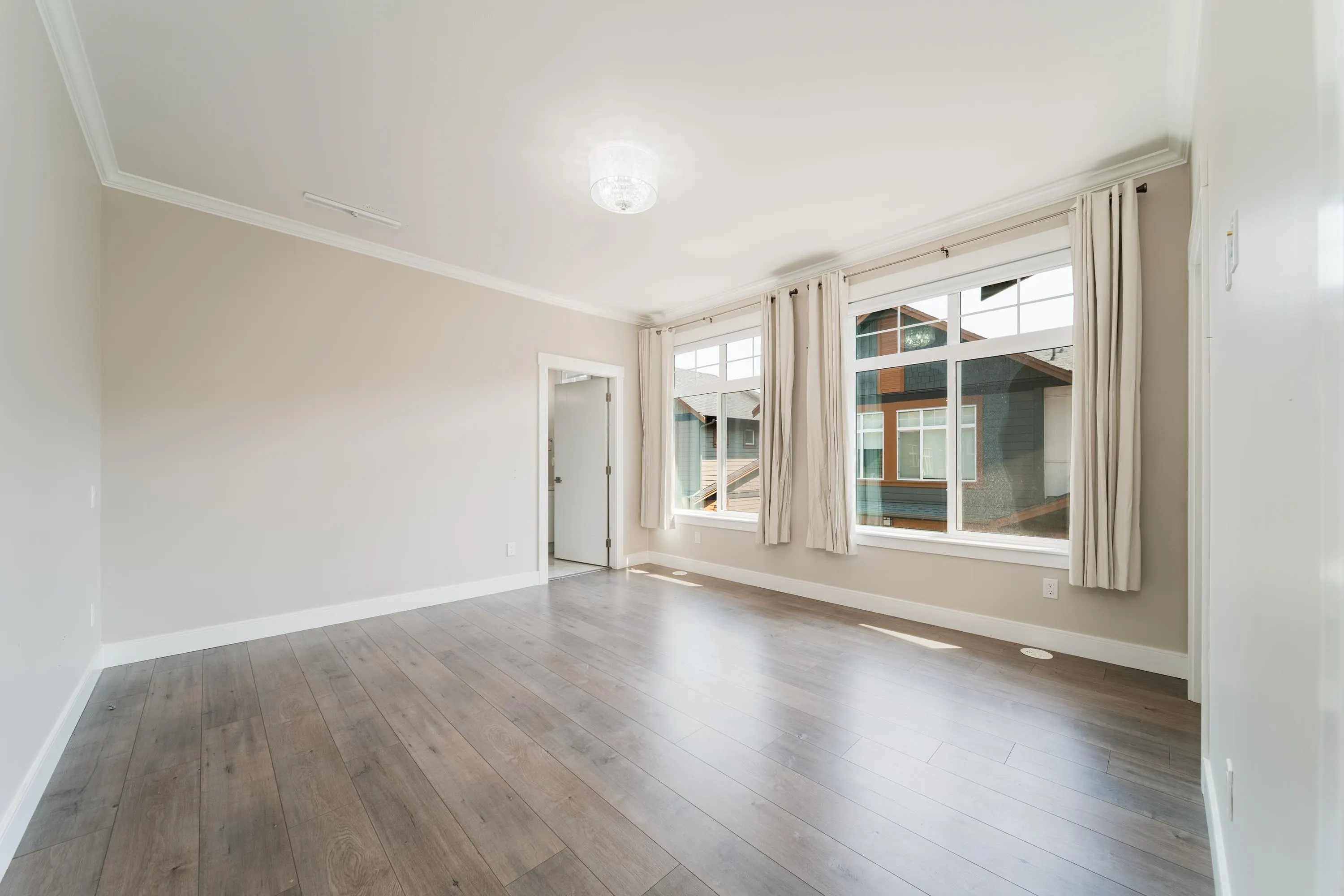 17033 Fraser Highway #82