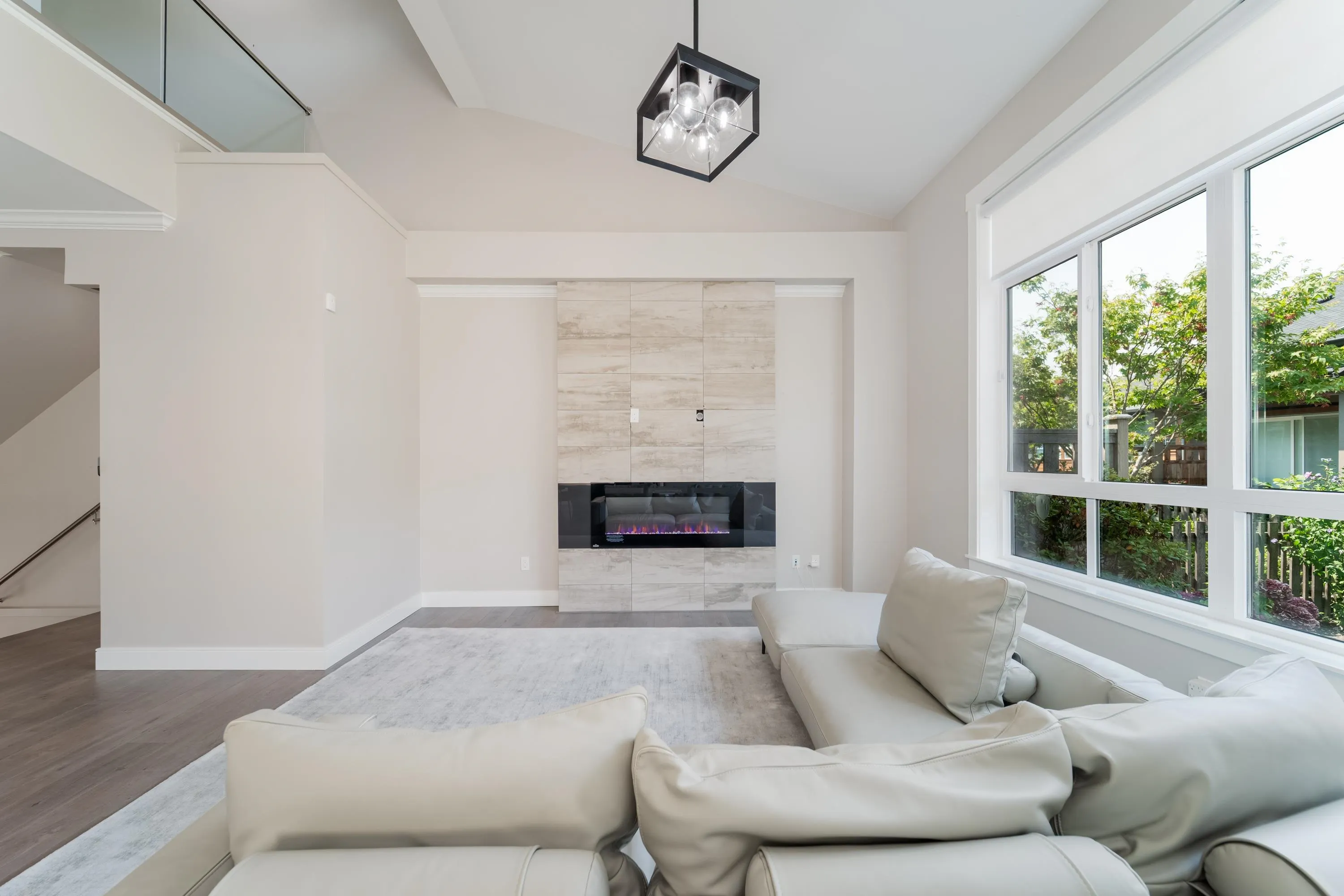 17033 Fraser Highway #82