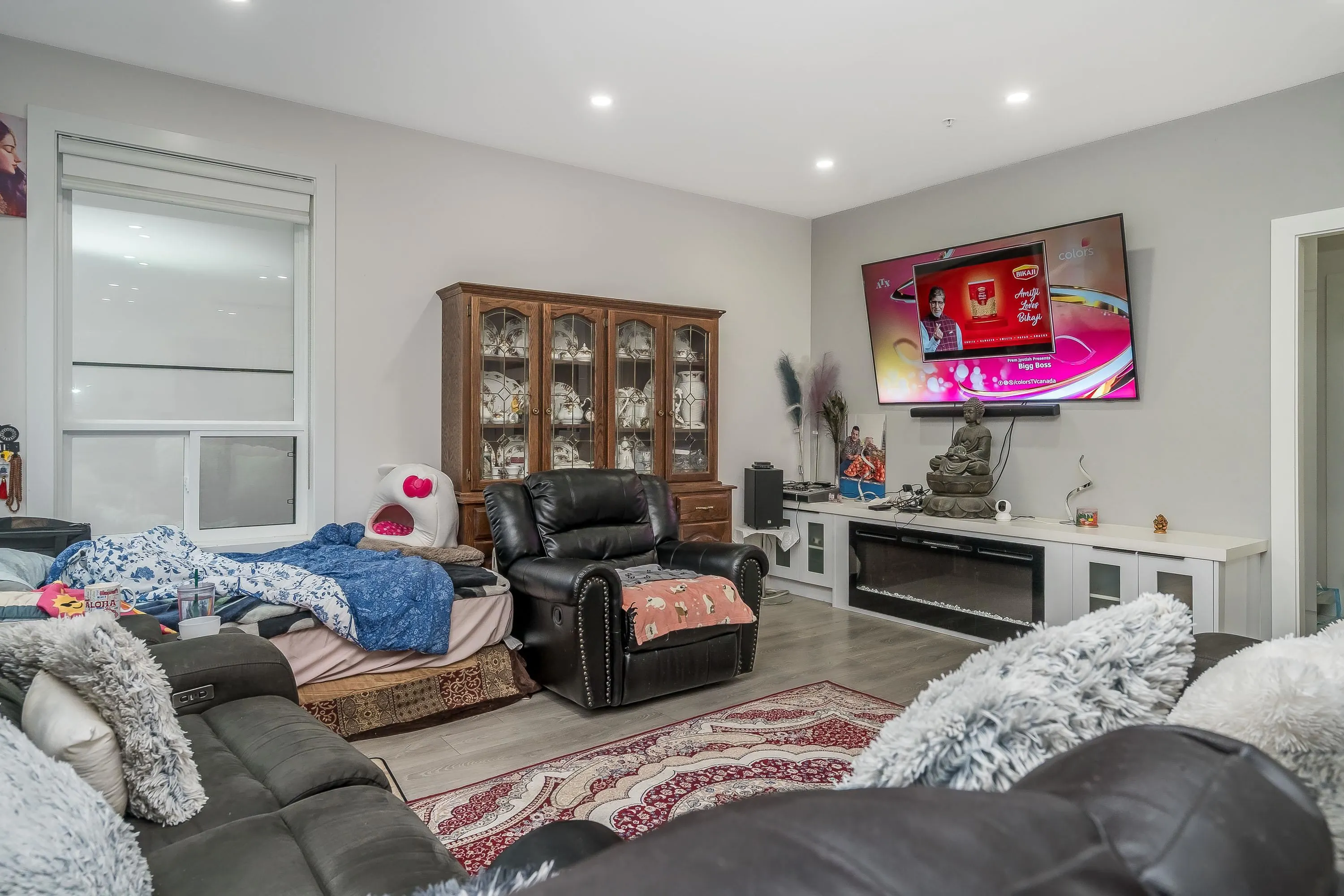 36725 Carl Creek Crescent