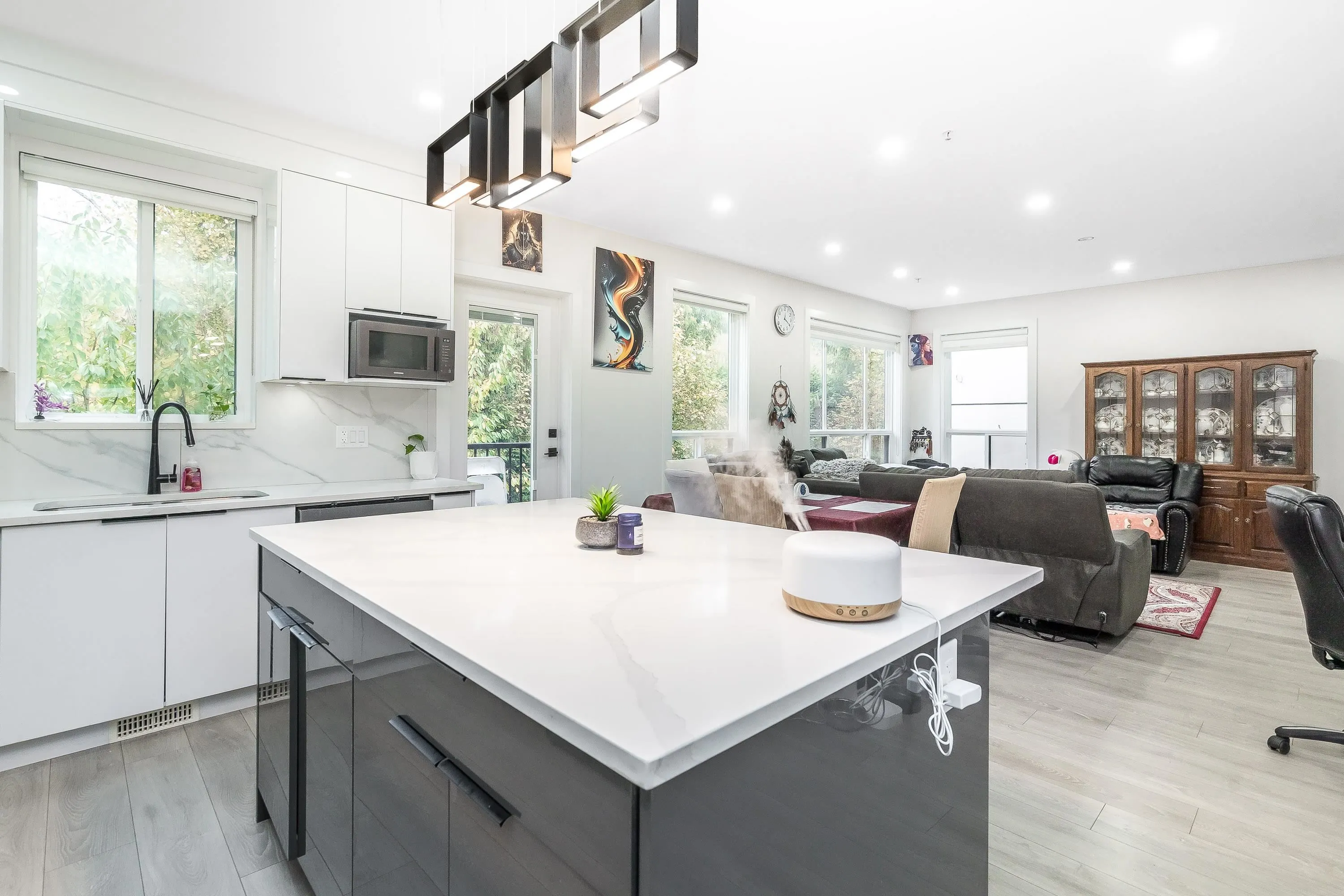 36725 Carl Creek Crescent
