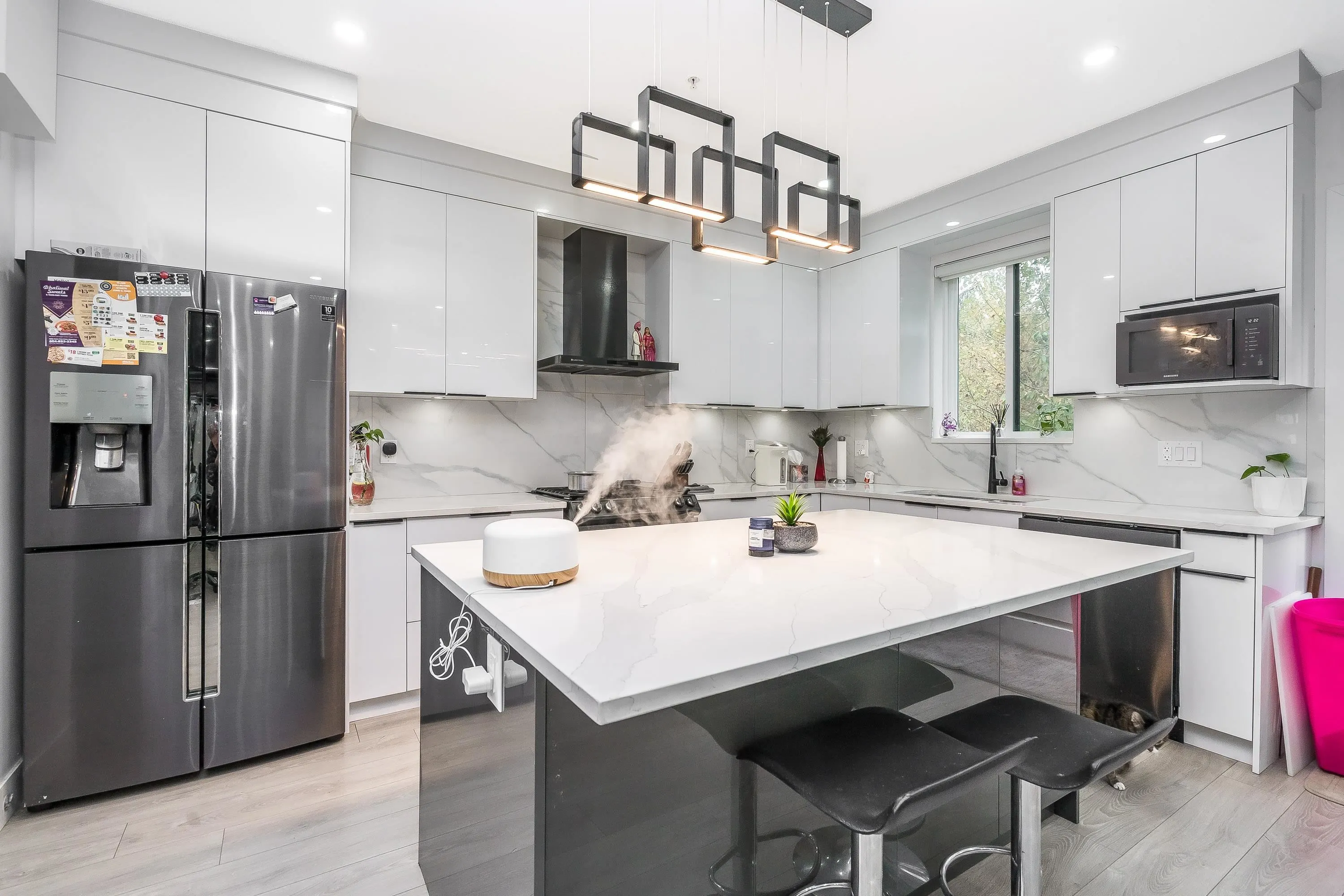 36725 Carl Creek Crescent
