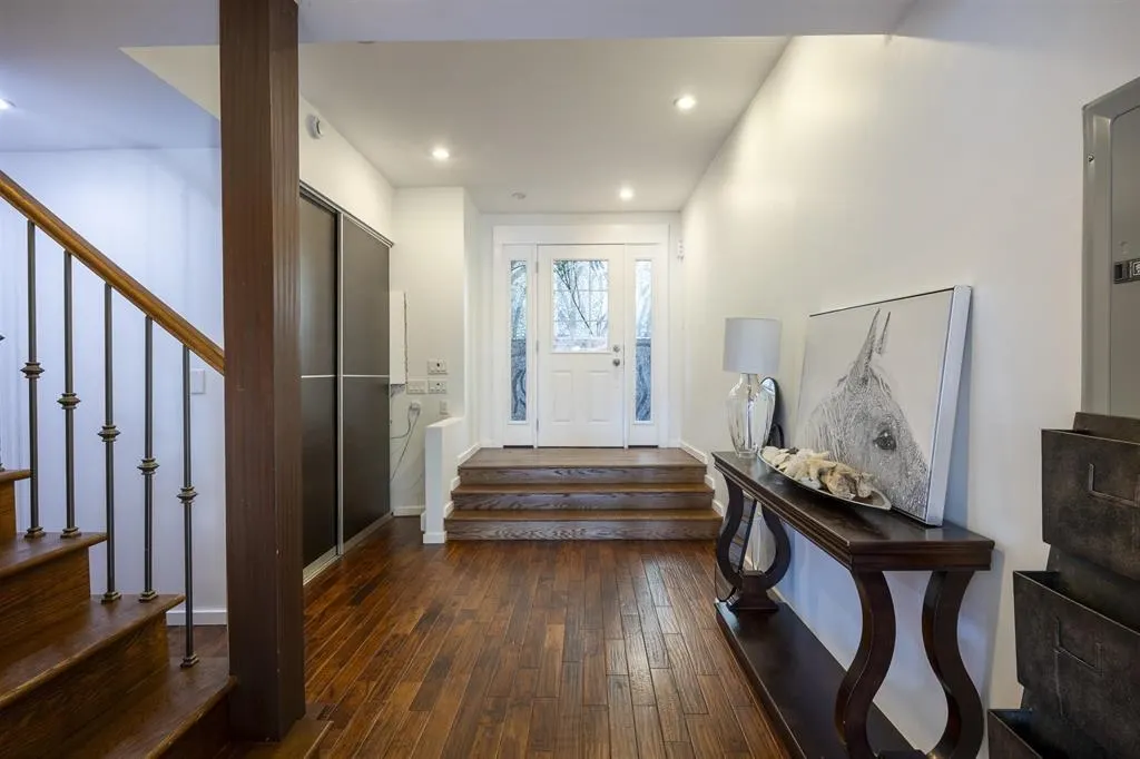 936 Alderside Road
