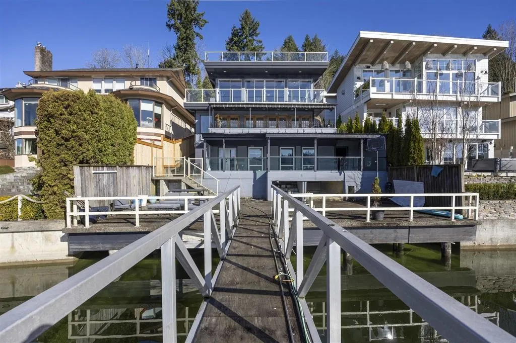 936 Alderside Road