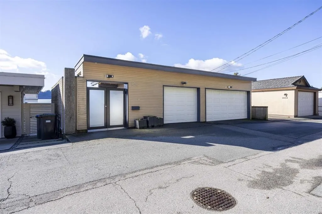 936 Alderside Road