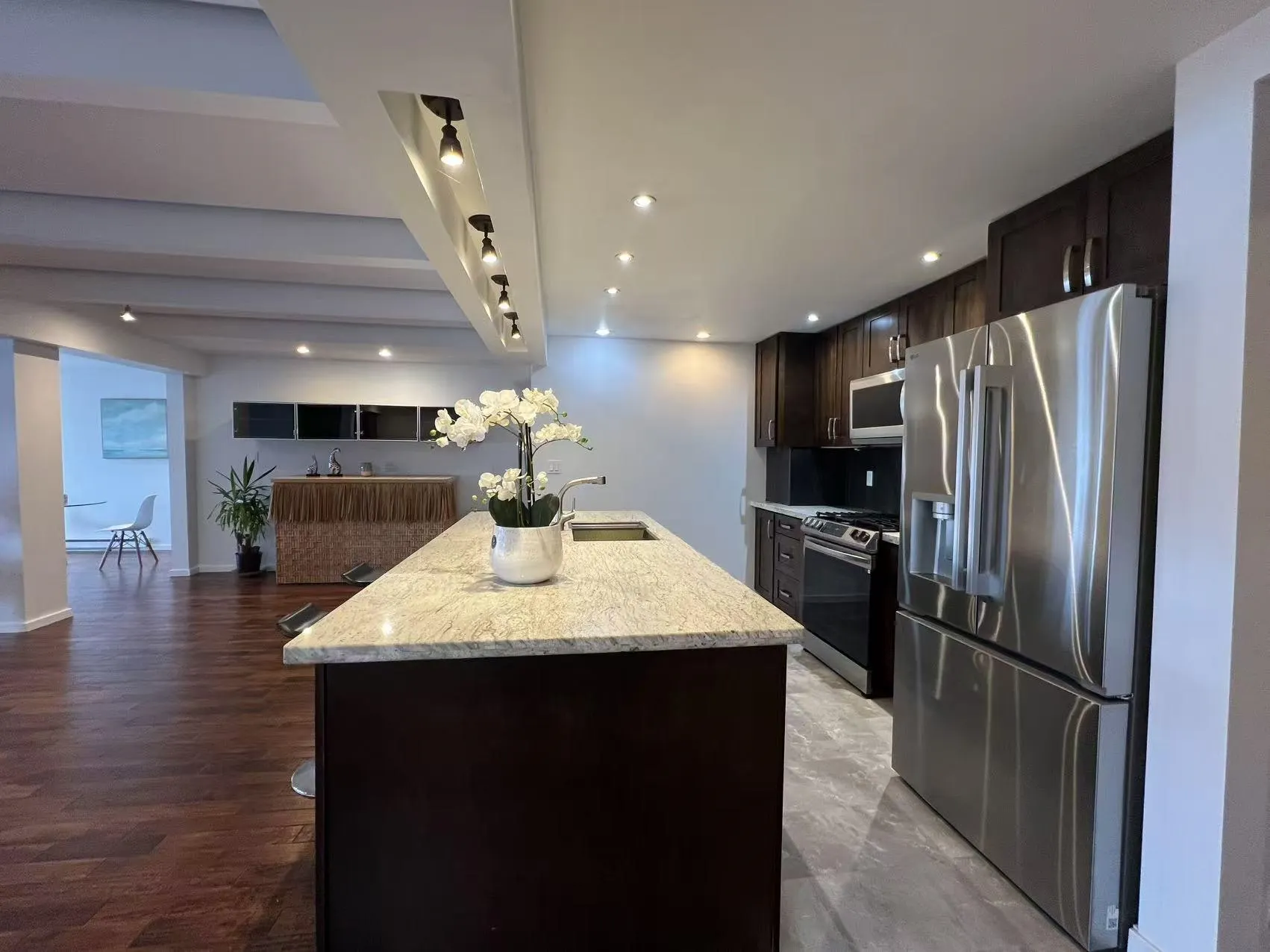 936 Alderside Road
