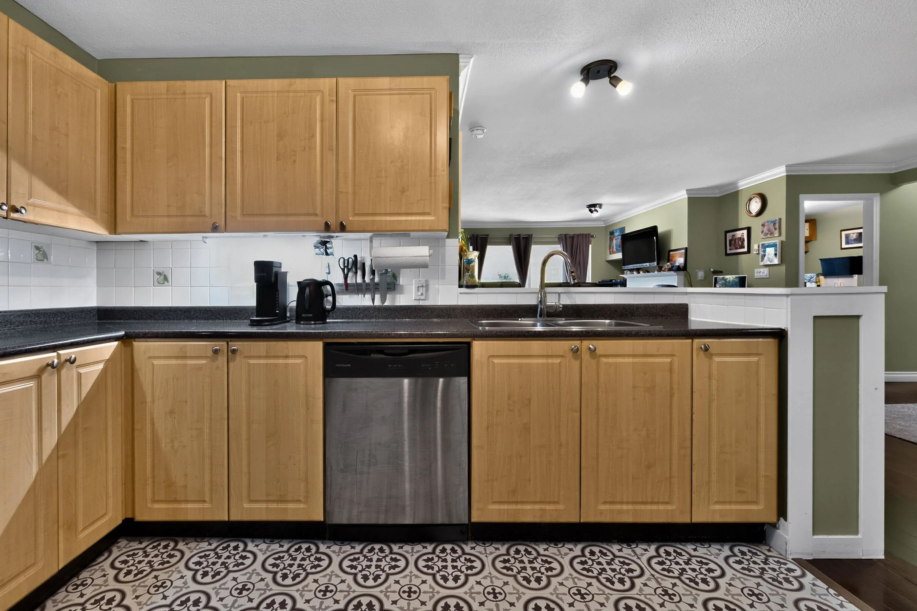 10130 139 Street #202