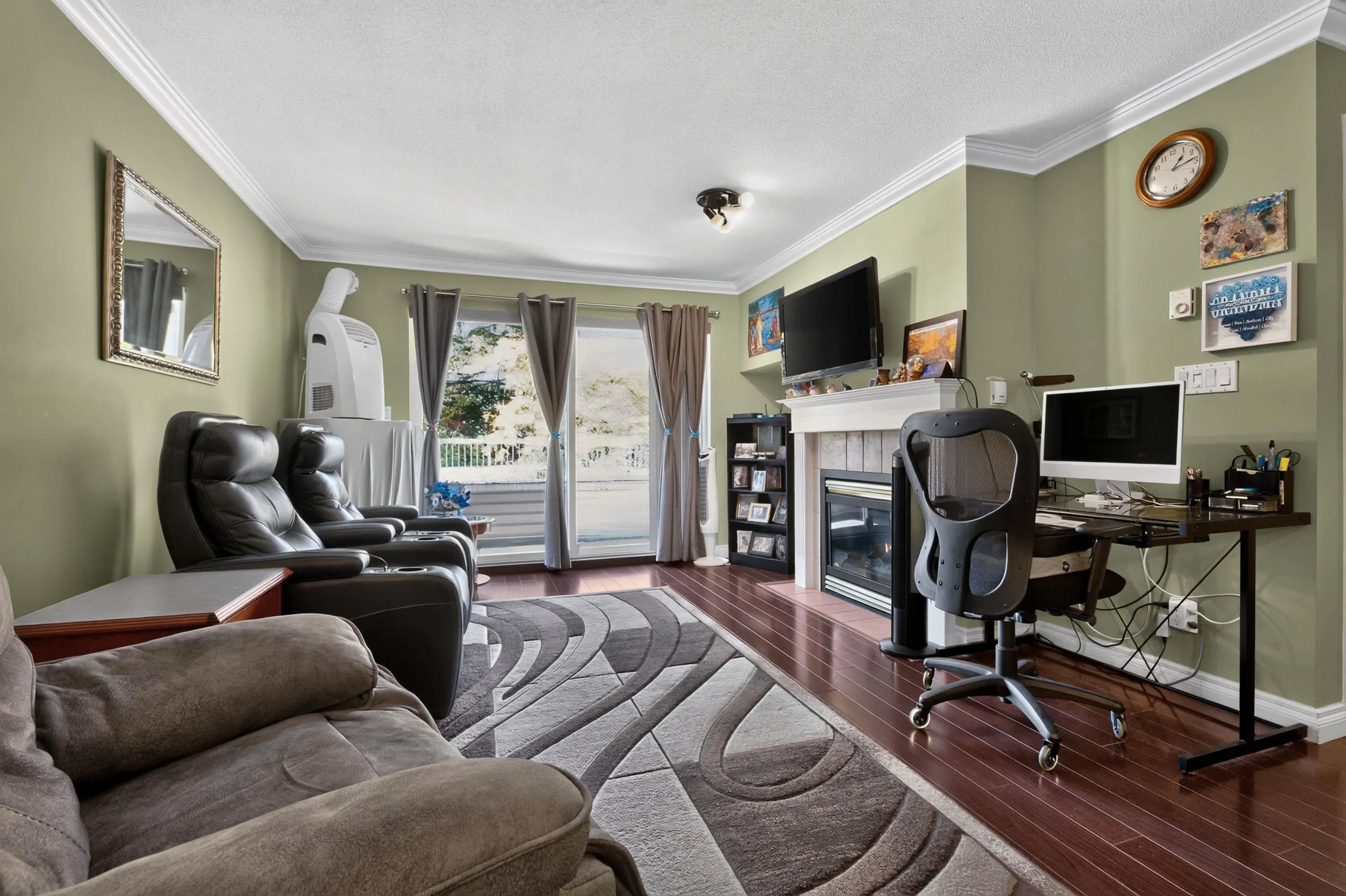 10130 139 Street #202