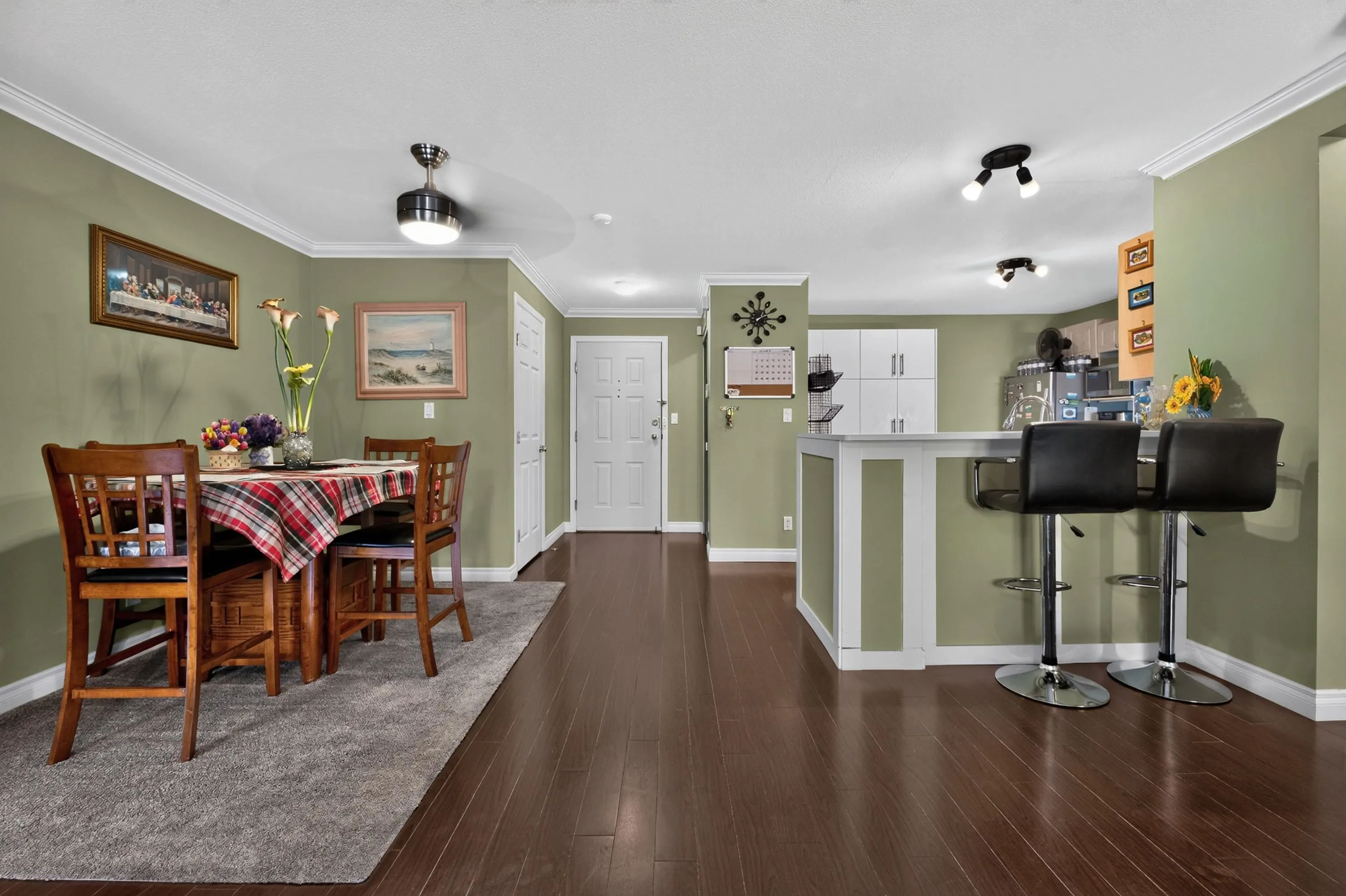 10130 139 Street #202