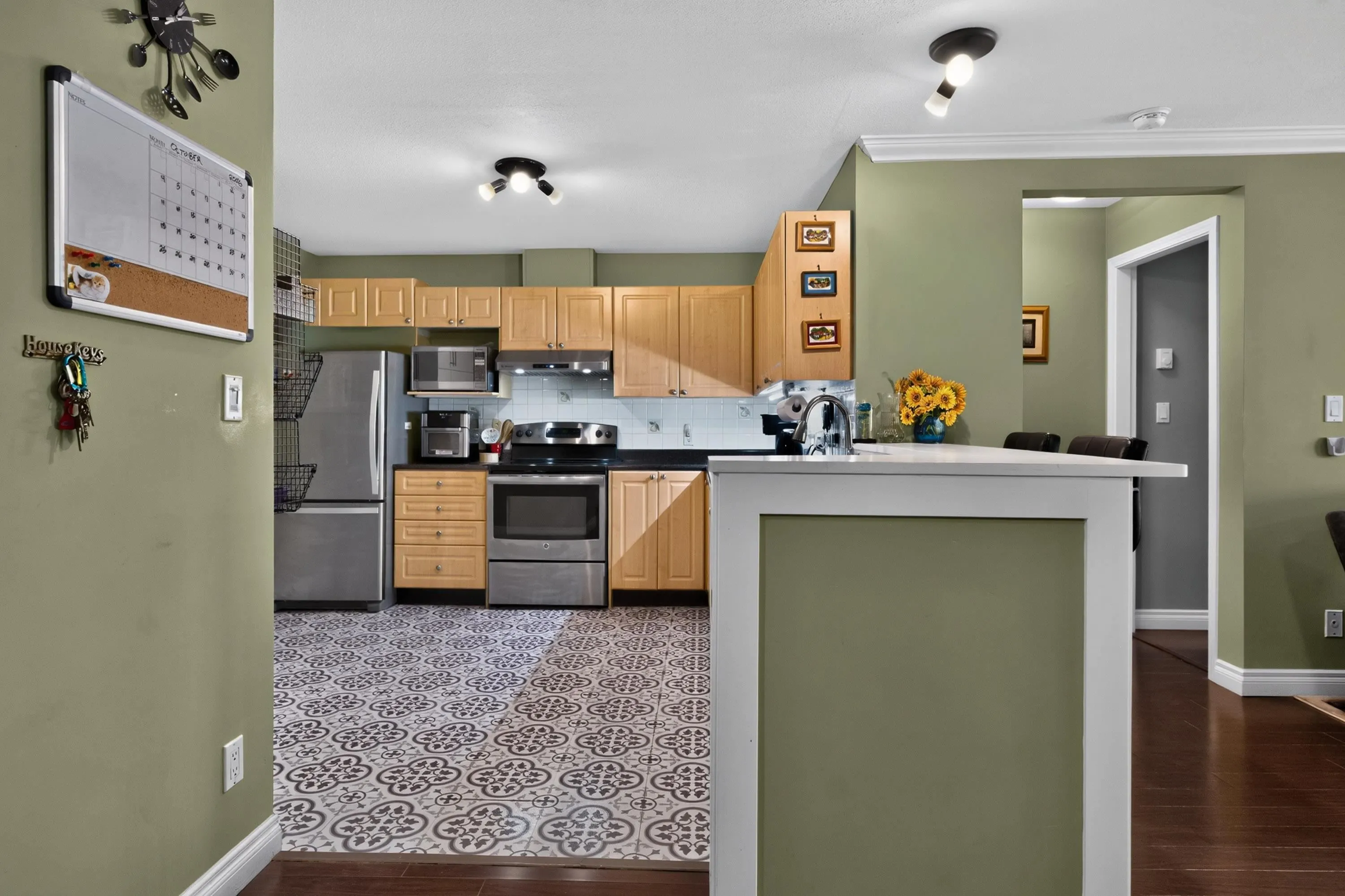 10130 139 Street #202