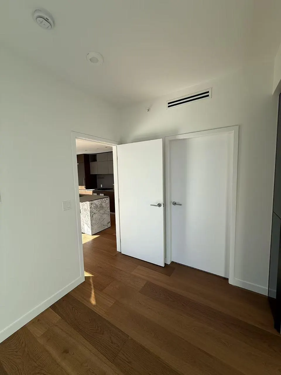 1208 1277 Hornby Street