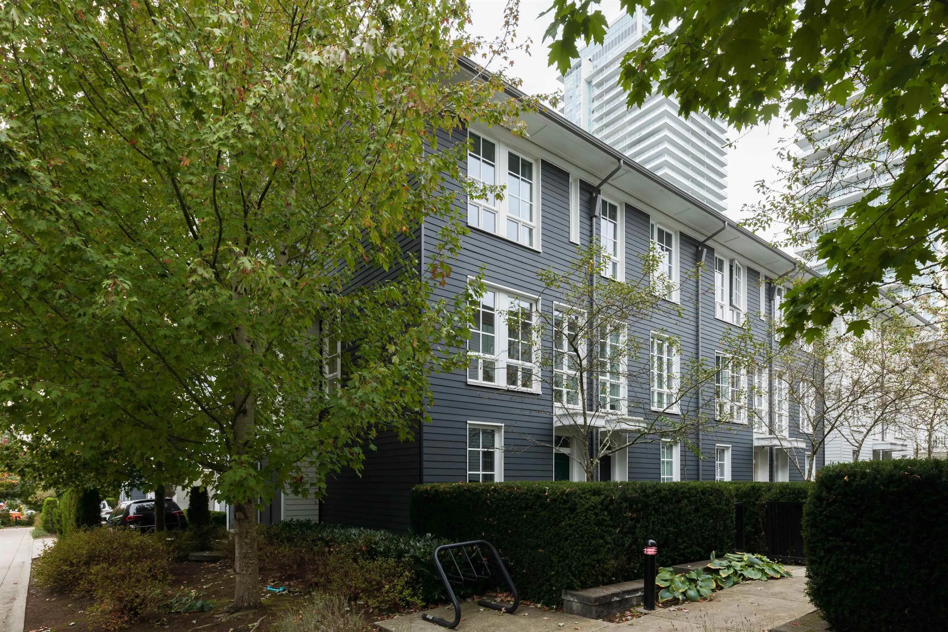 528 Foster Avenue #136