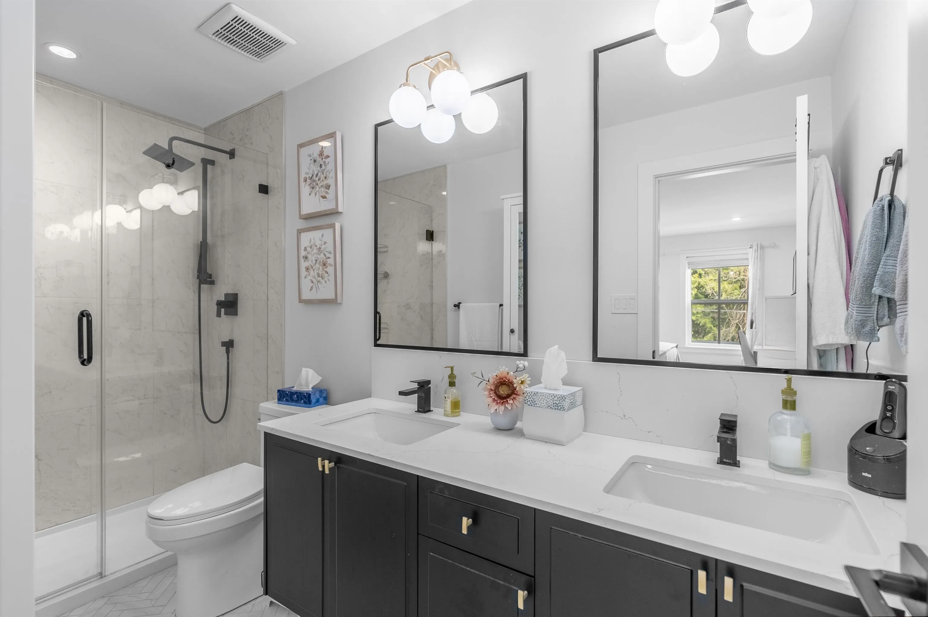 3416 Queenston Avenue #101