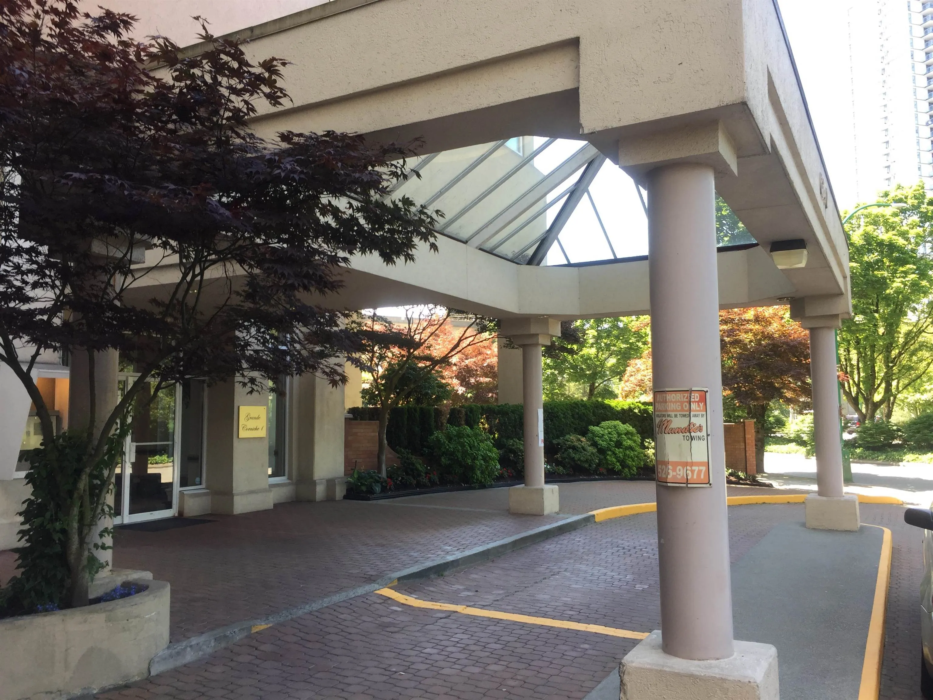 6240 Mckay Avenue #401