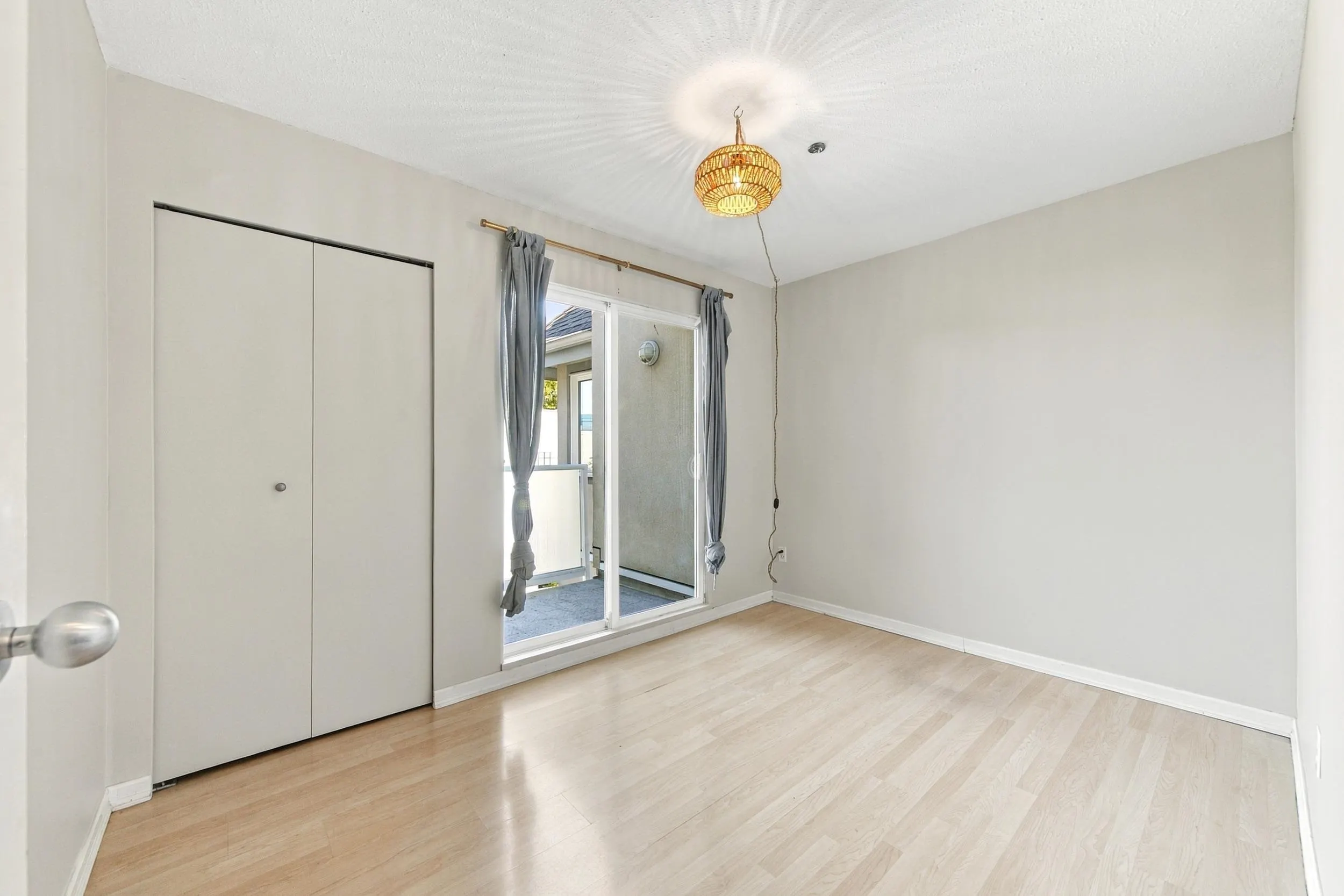 1515 E 6th Avenue #402