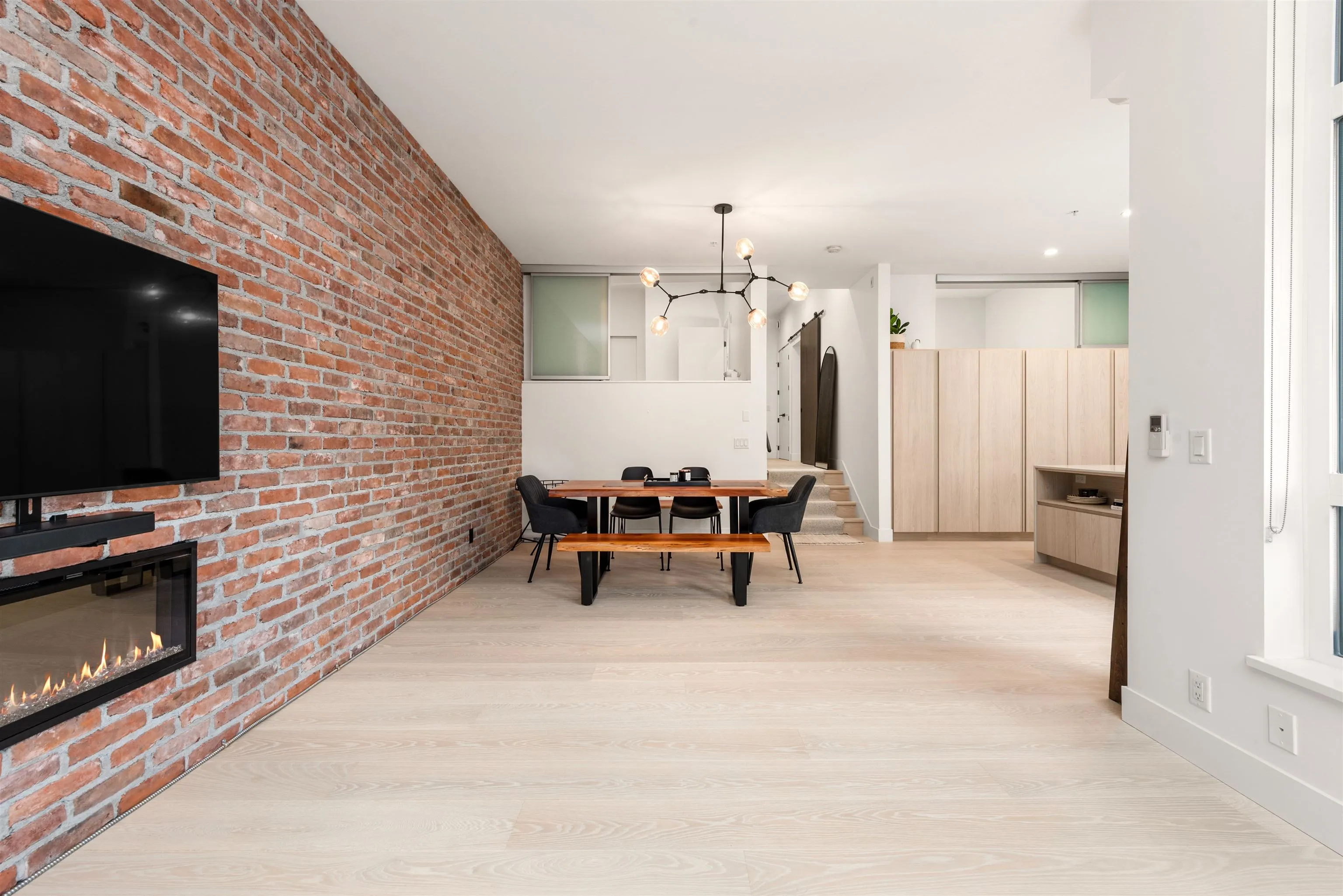 300 Salter Street #219