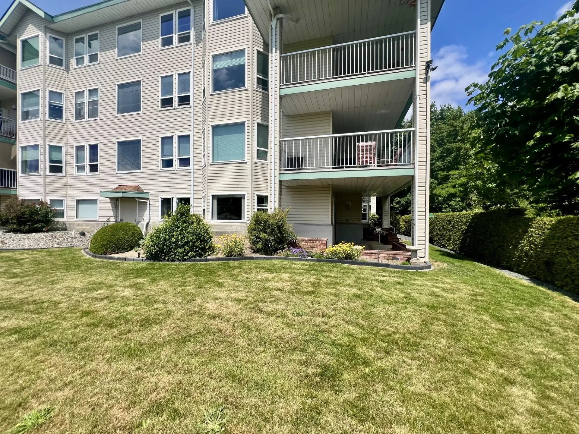 46966 Yale Road #104