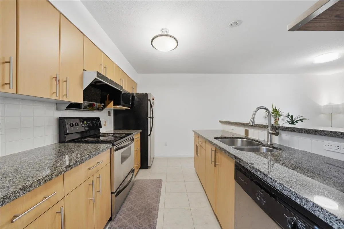 7128 17th Avenue #1