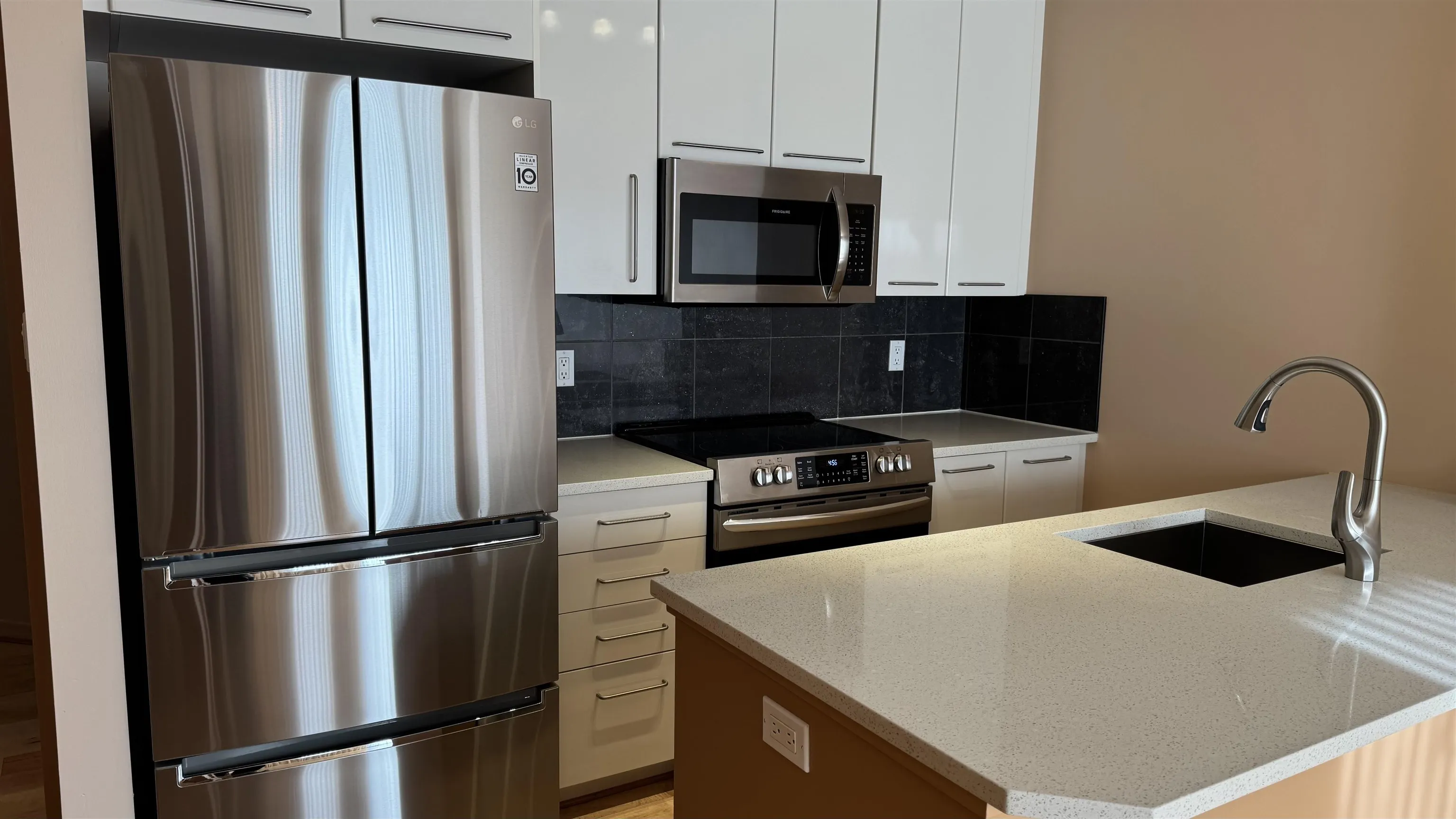 828 Cardero Street #408