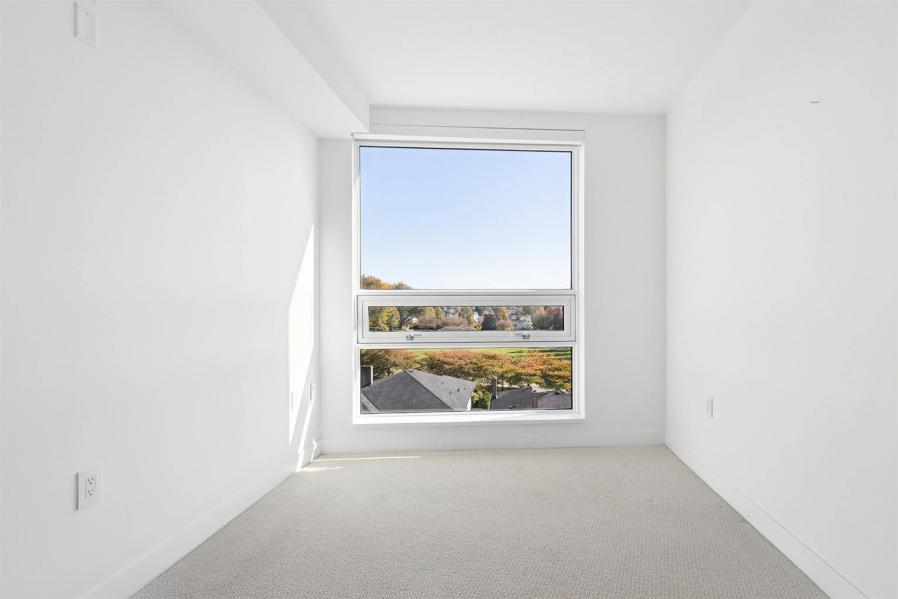 7638 Cambie Street #401