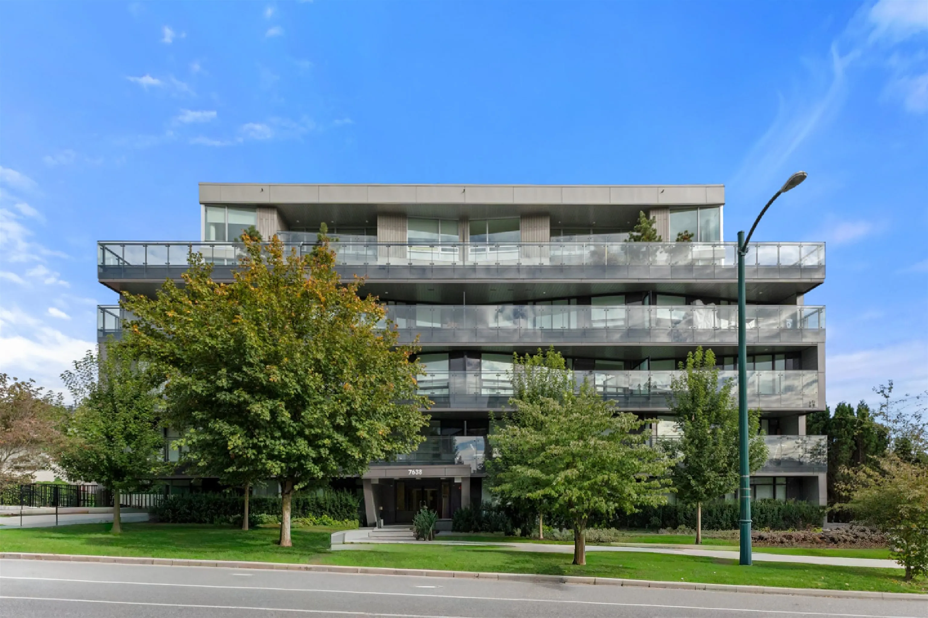 7638 Cambie Street #401